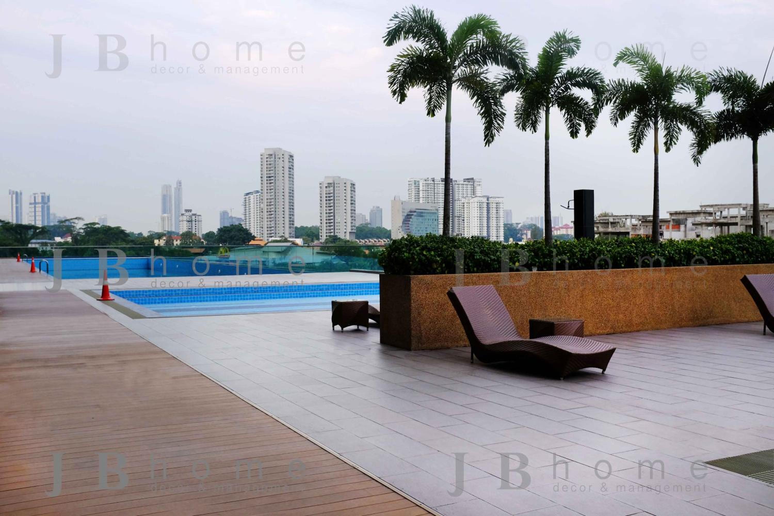 Paragon Residences Straits View Homestay by WELCOME HOME