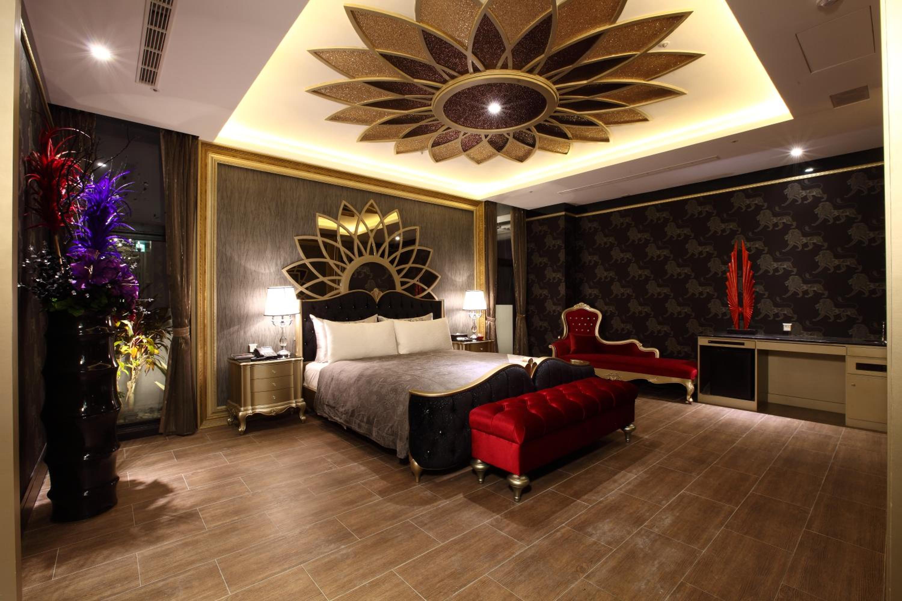 Icloud Luxury Resort & Hotel