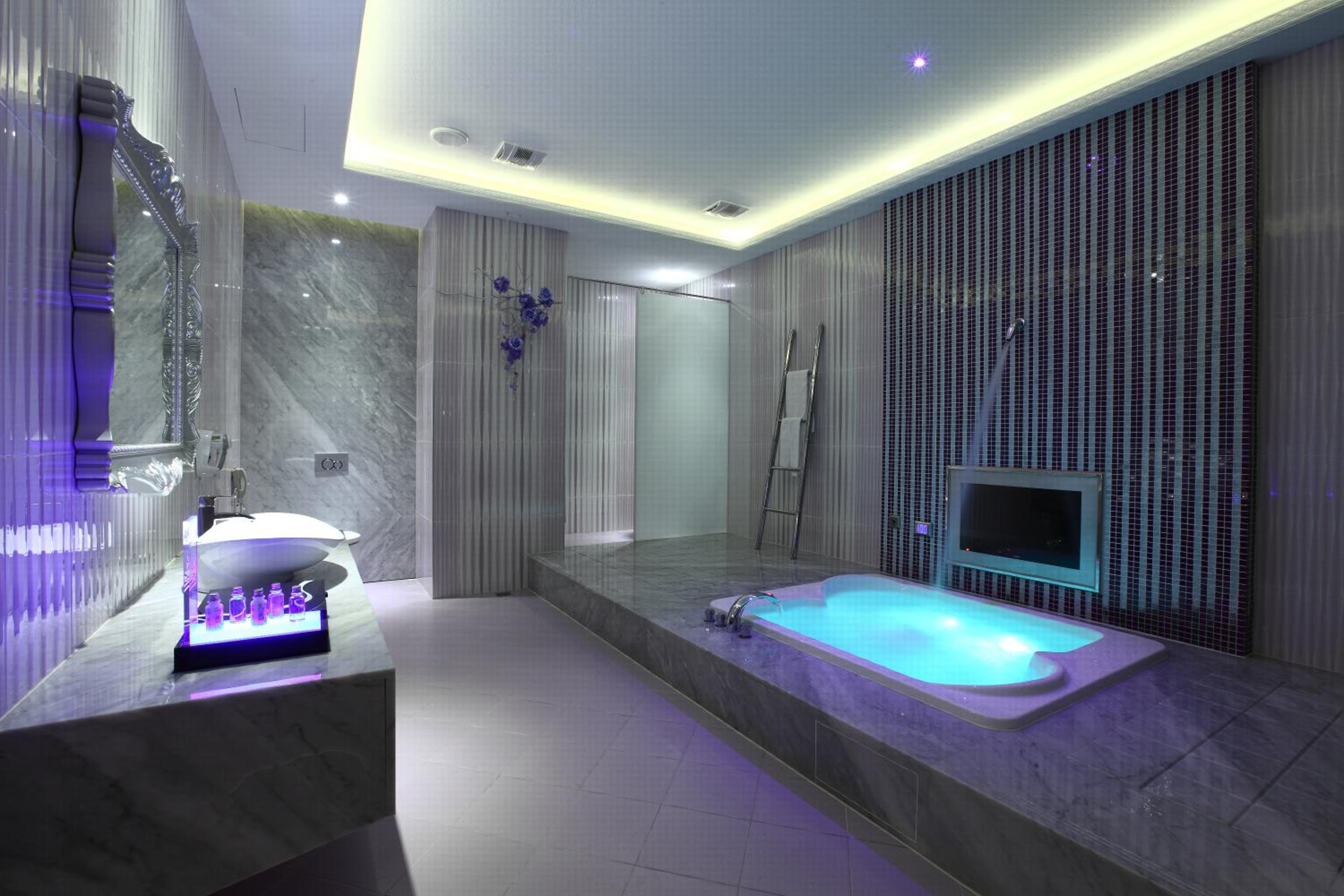 Icloud Luxury Resort & Hotel