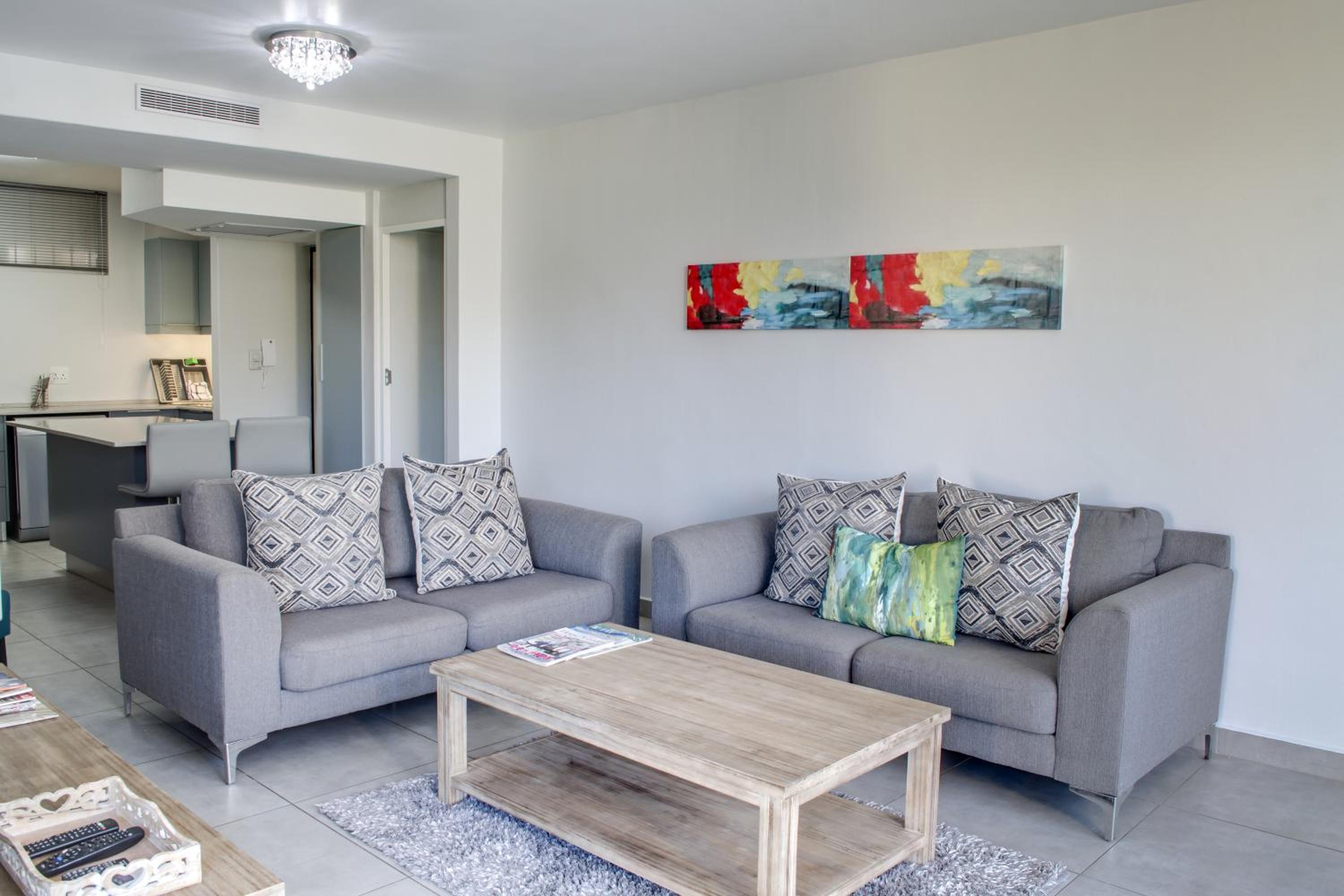 14 Kyalanga - by Stay in Umhlanga