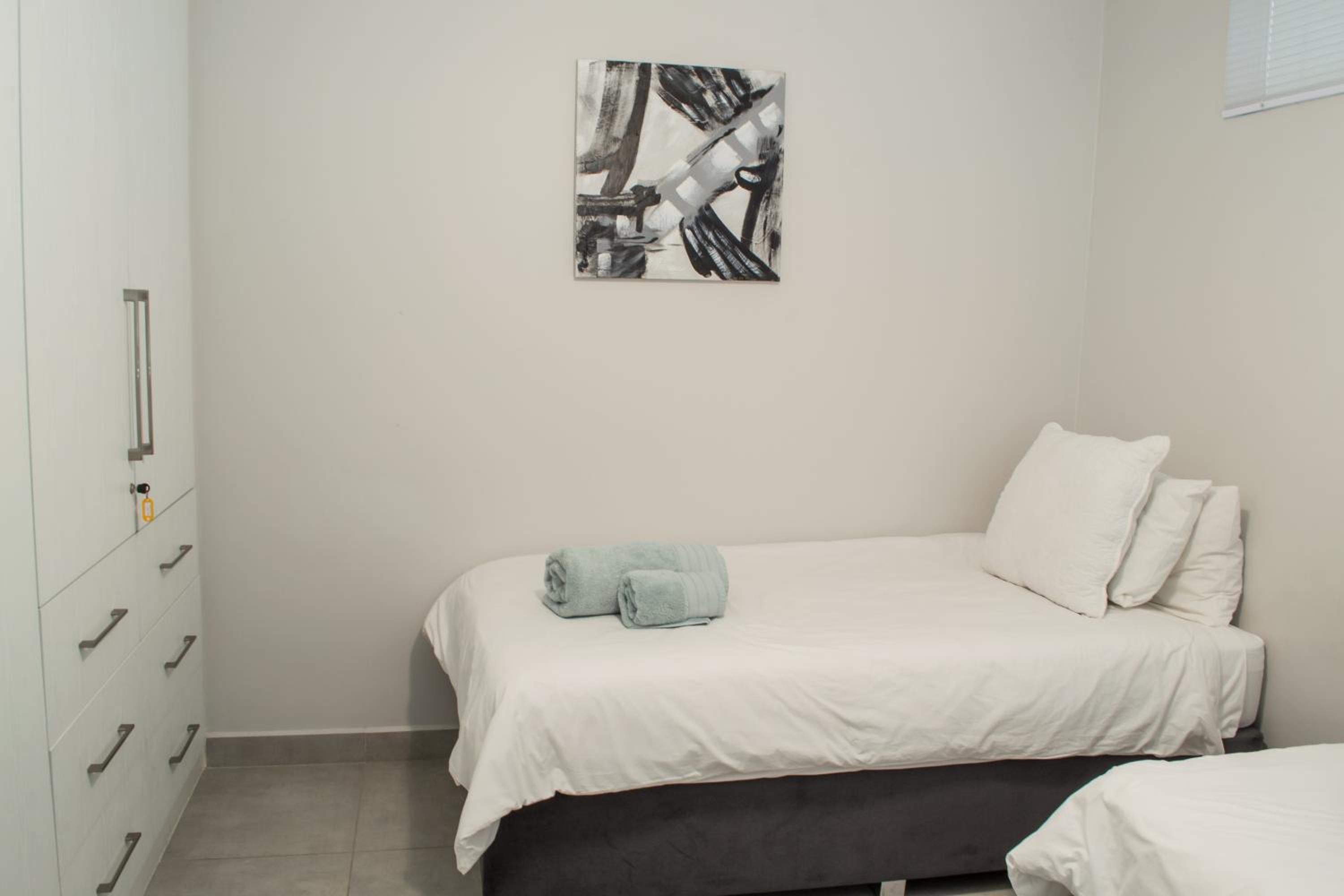 14 Kyalanga - by Stay in Umhlanga