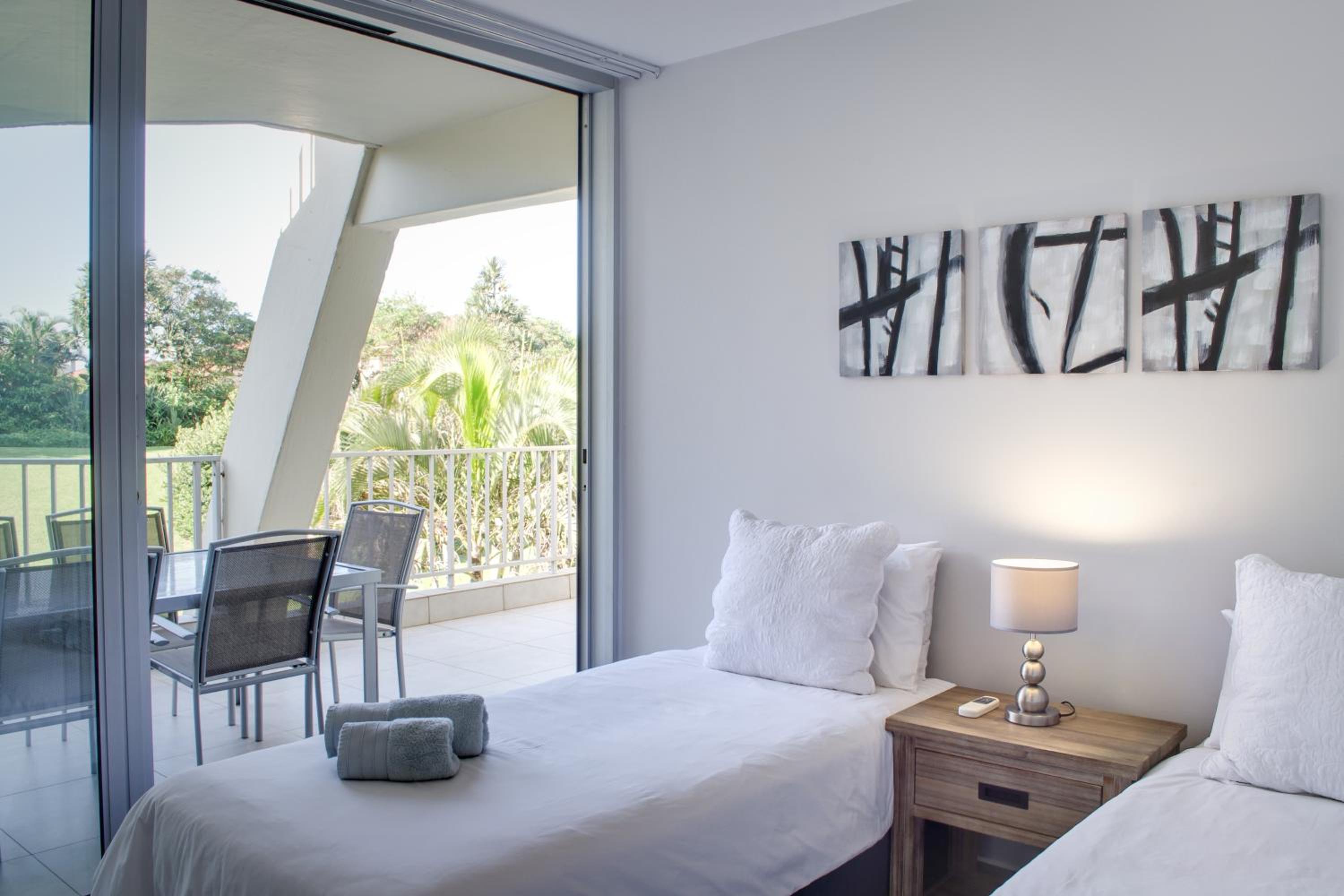 14 Kyalanga - by Stay in Umhlanga