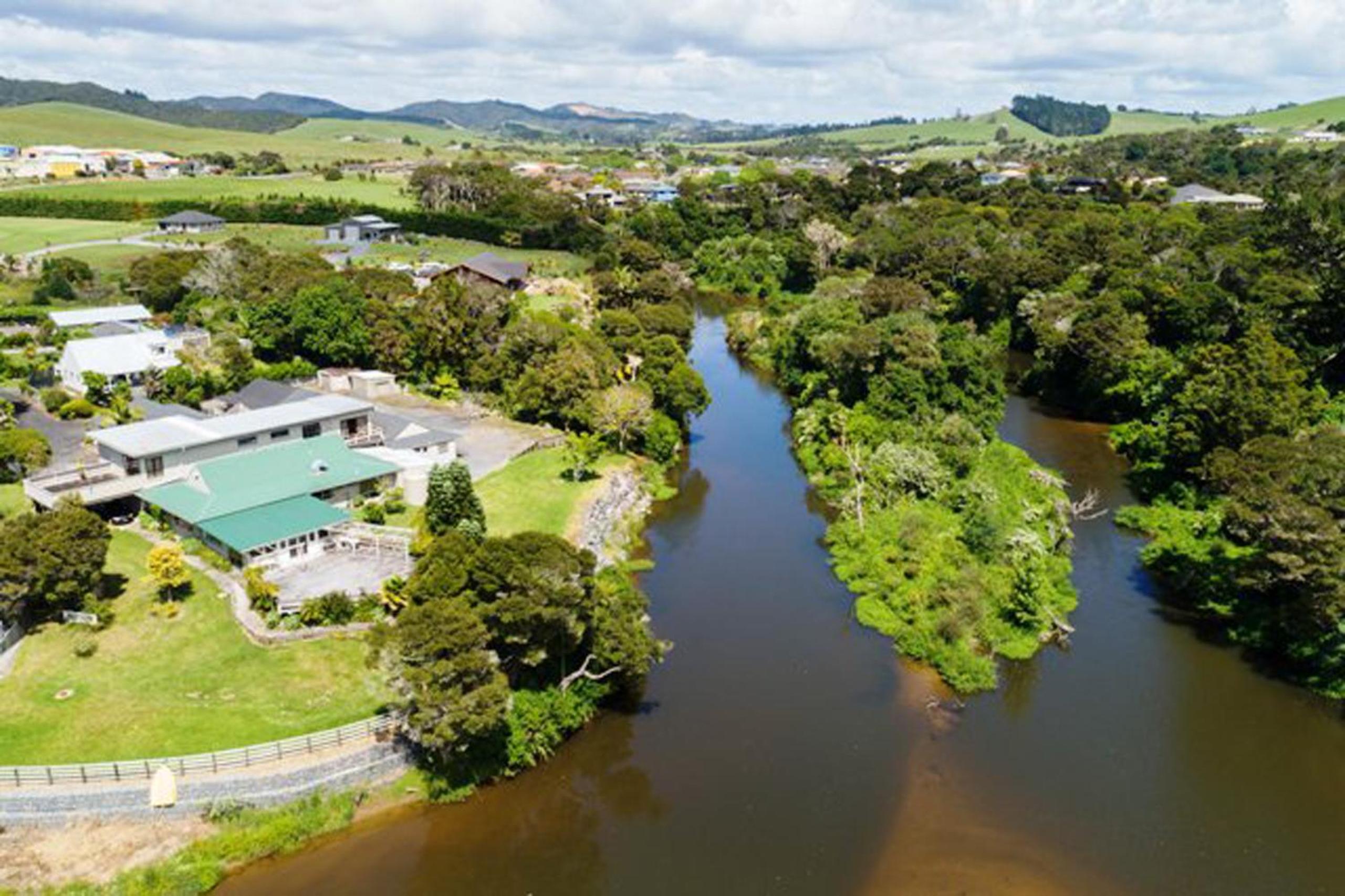 Riverside Lodge Paihia