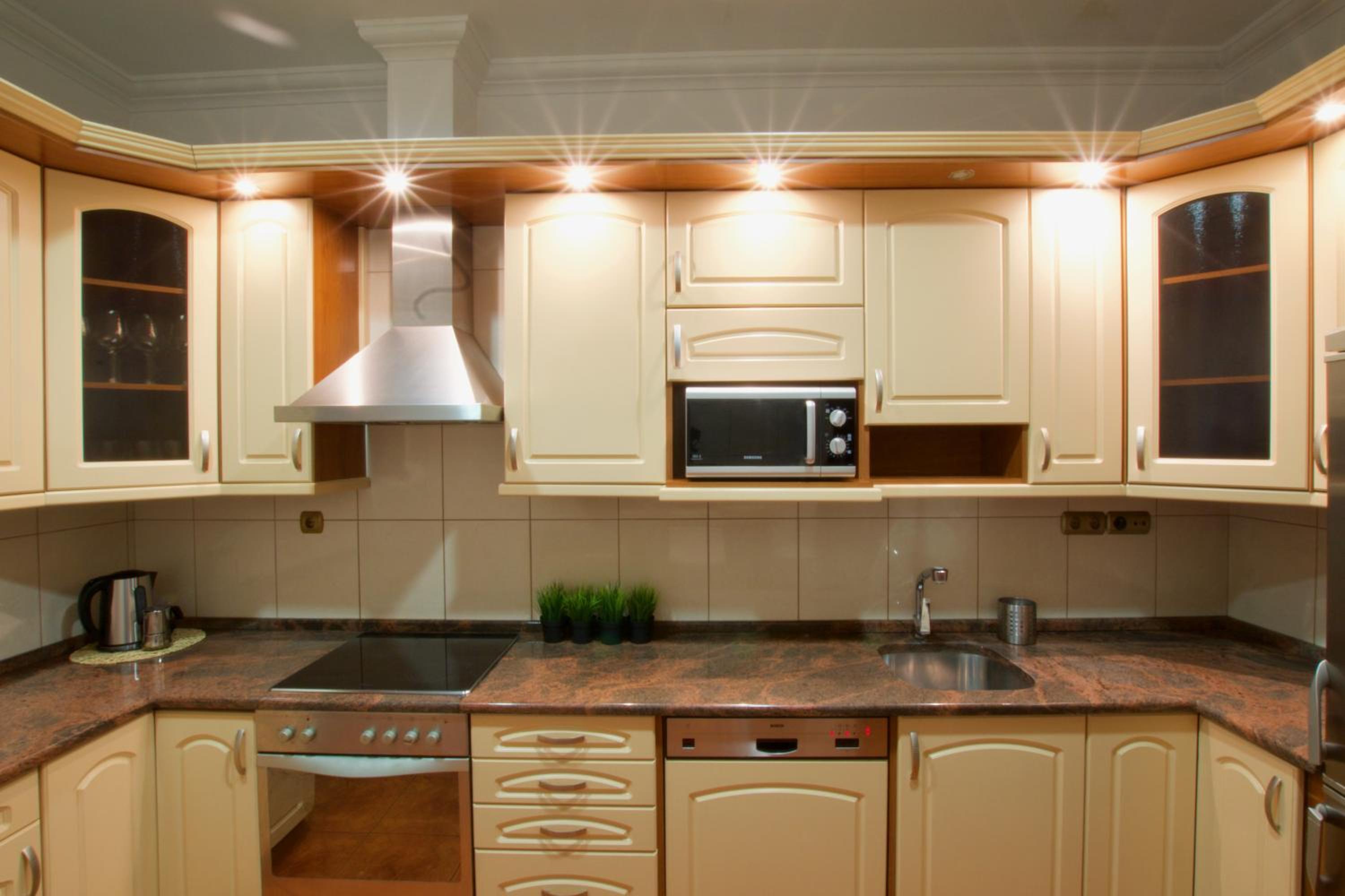 Standerd Apartment by Hi5 - Lovag Family Suites view 5