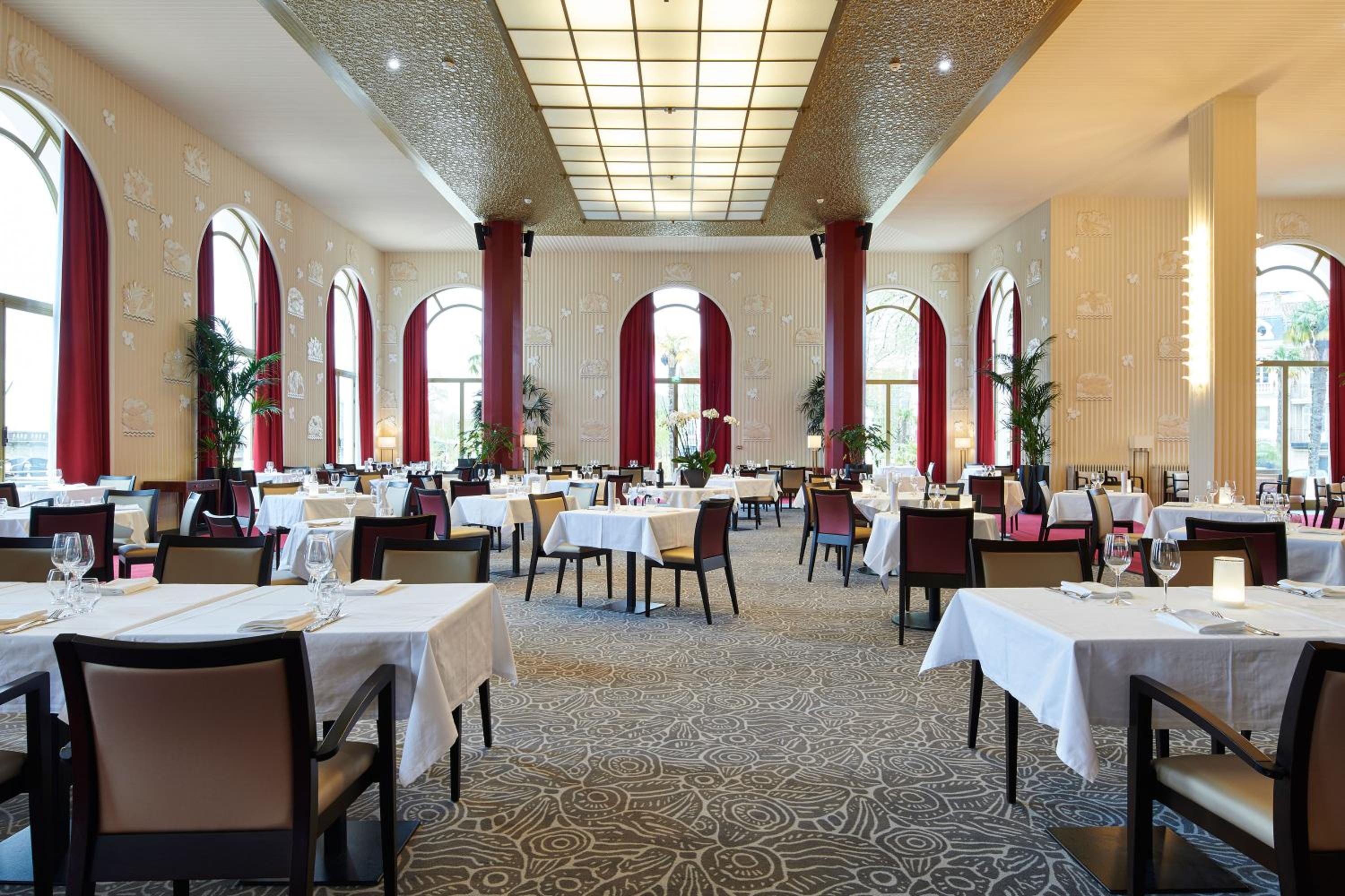 Dax Vacations - Hotel  Spa Vacances Bleues Le Splendid - Property Image 1