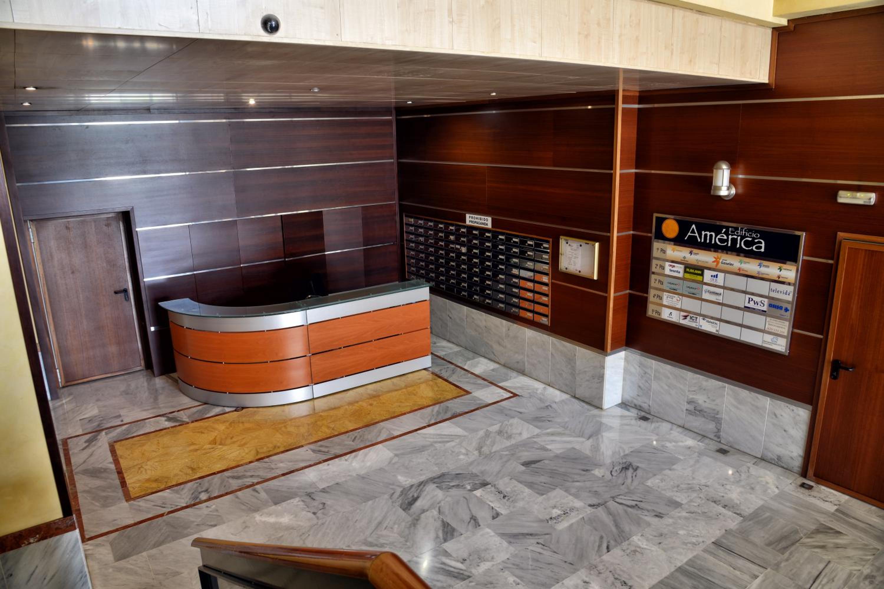 WonderStays Apartamentos La Estación