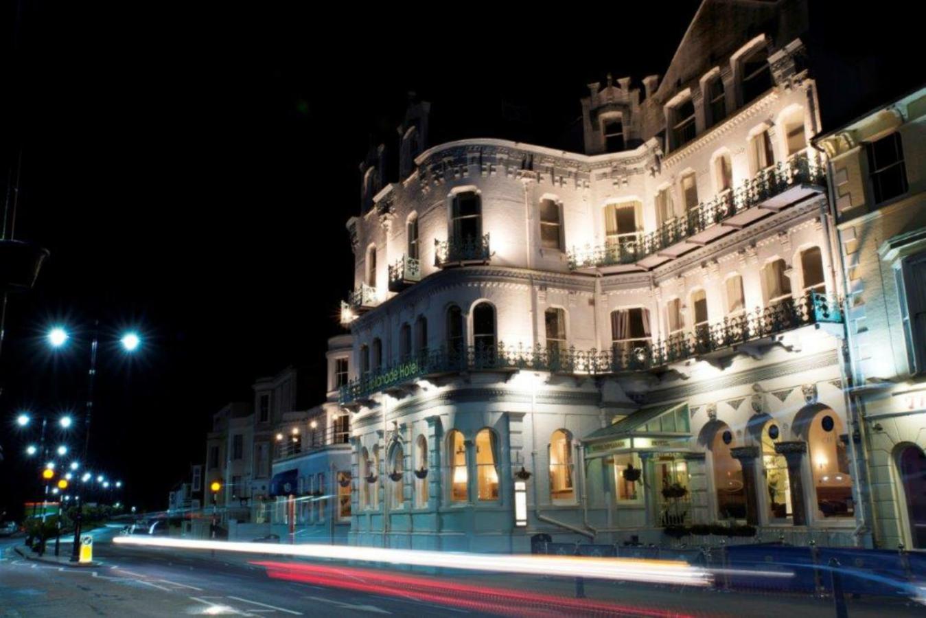 Ryde Vacations - Royal Esplanade Hotel - Property Image 3