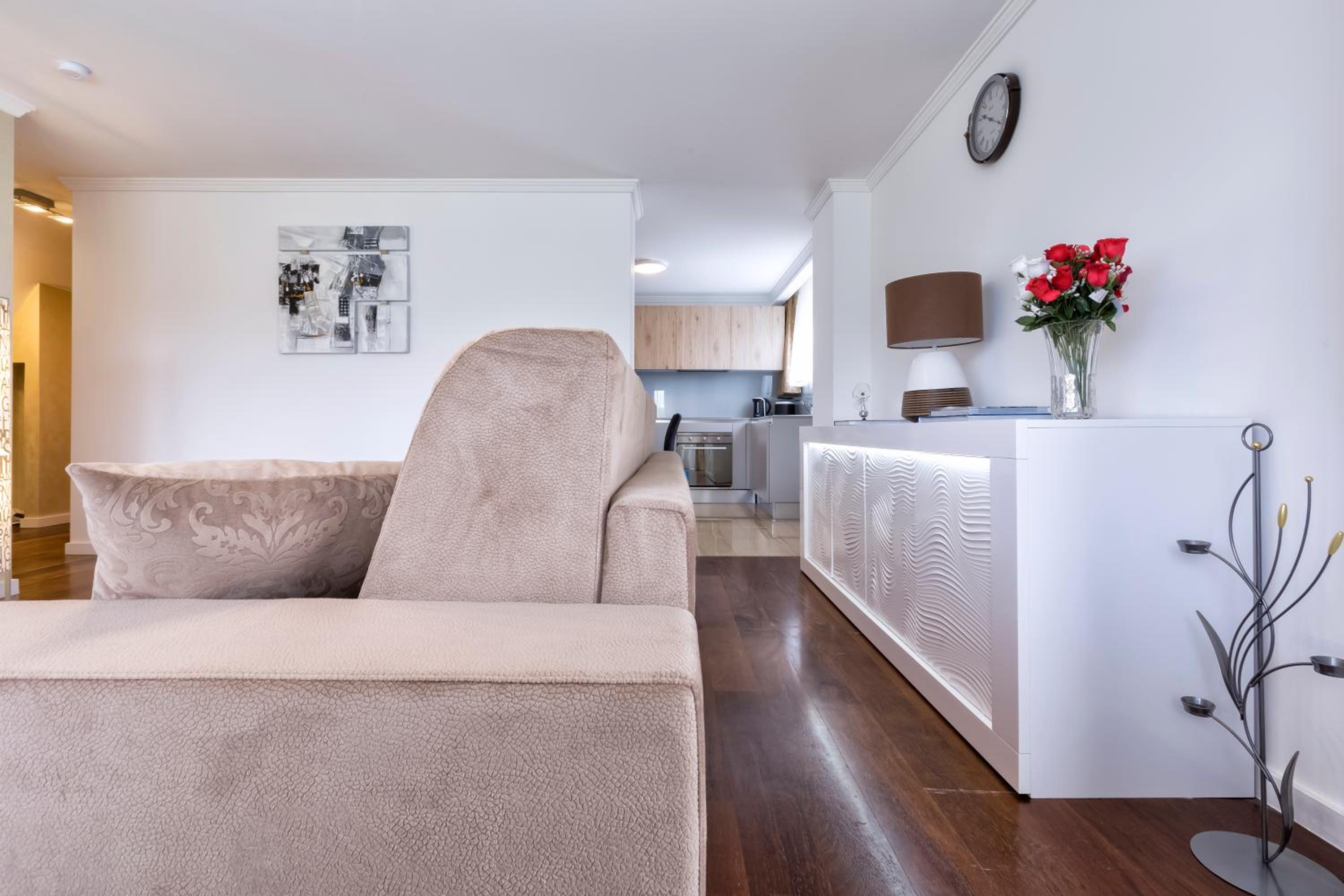 The Queen Luxury Apartments - Villa Vinicia
