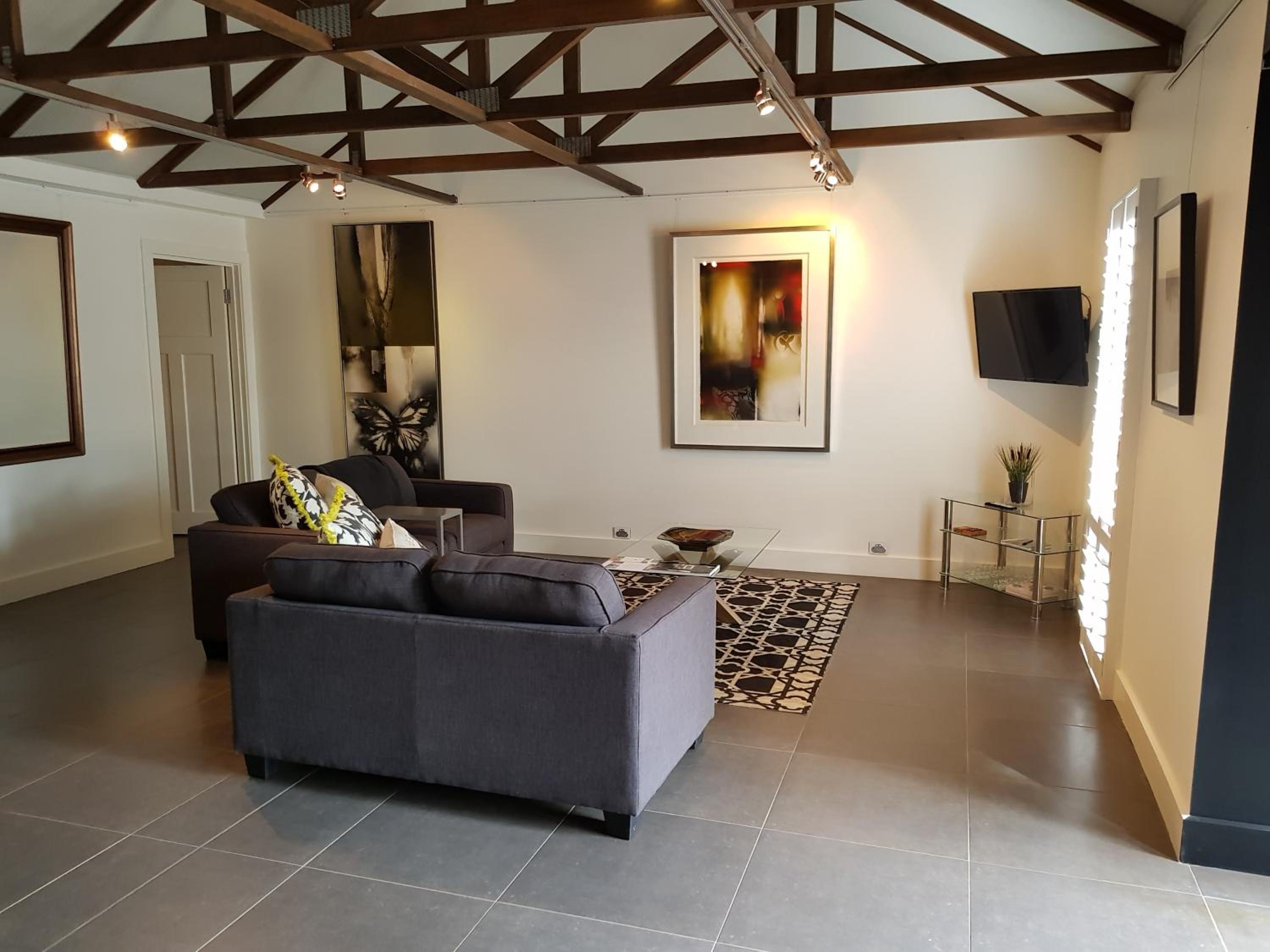 Irongate Studio B&B
