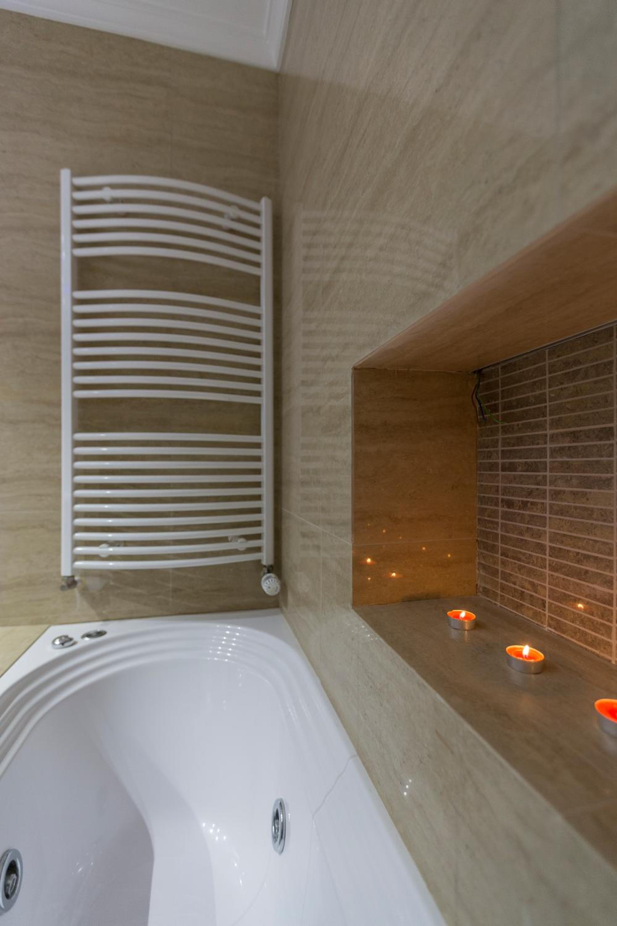 The Queen Luxury Apartments - Villa Vinicia