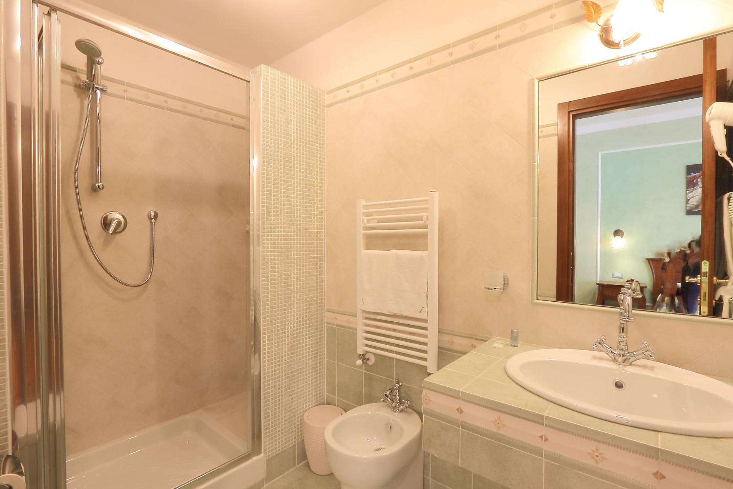 Katti House - Florence's center