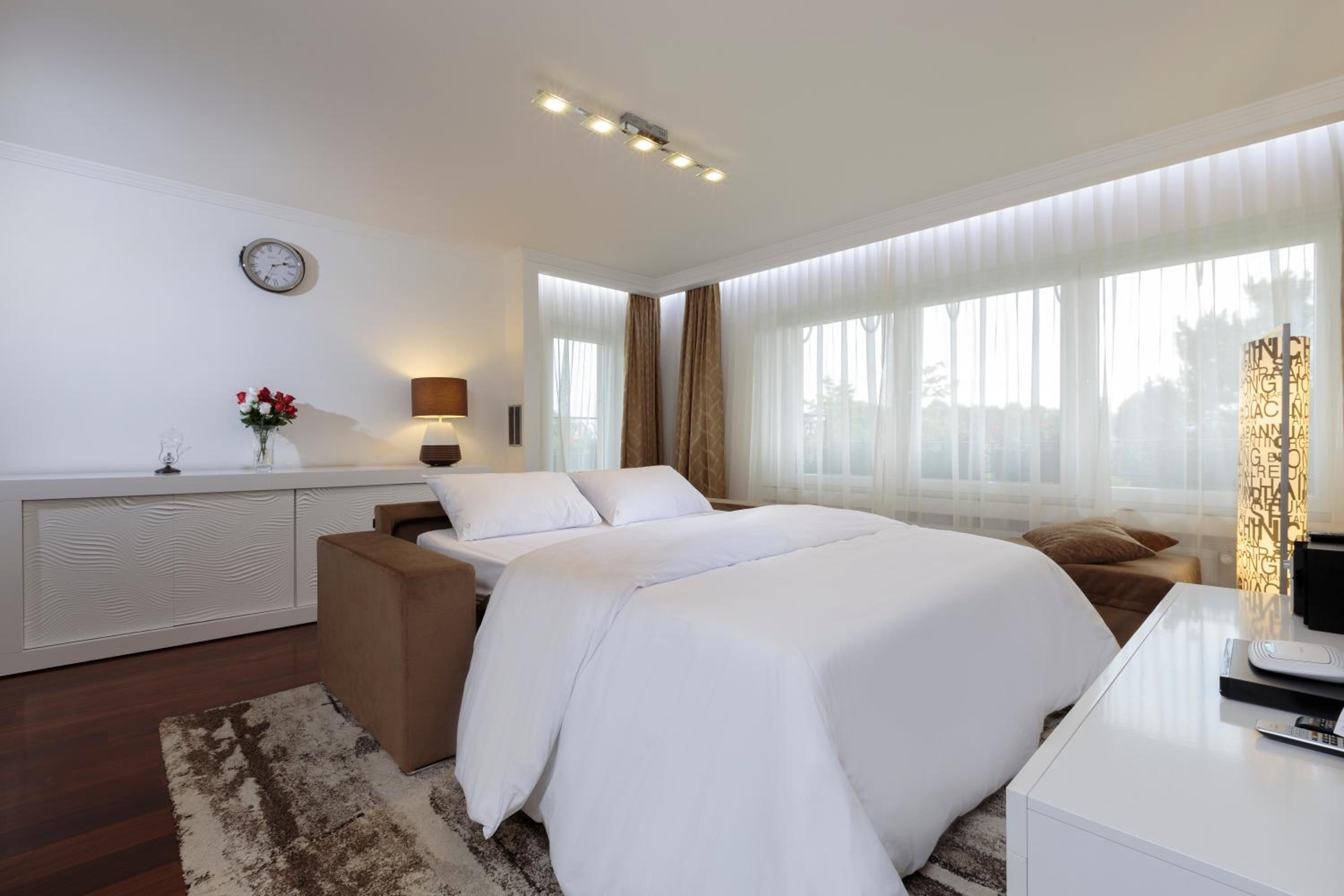 The Queen Luxury Apartments - Villa Vinicia