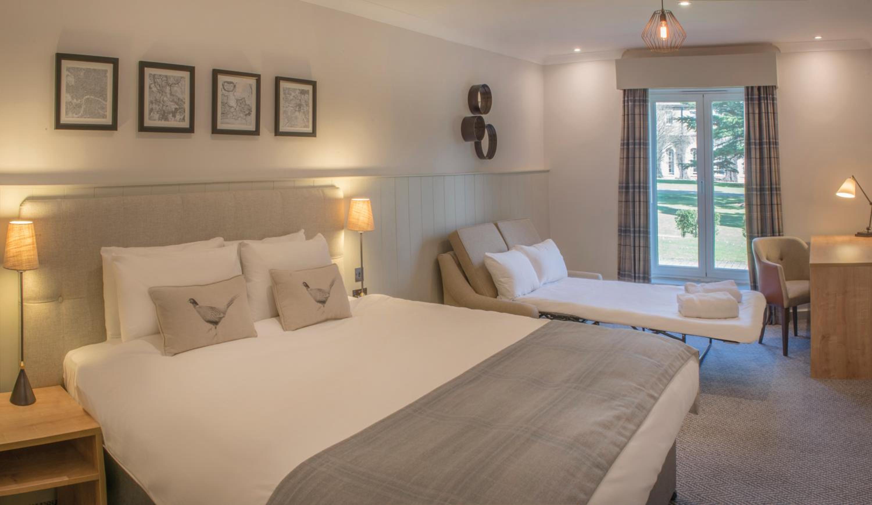 Windsor Vacations - De Vere Beaumont Estate - Property Image 11