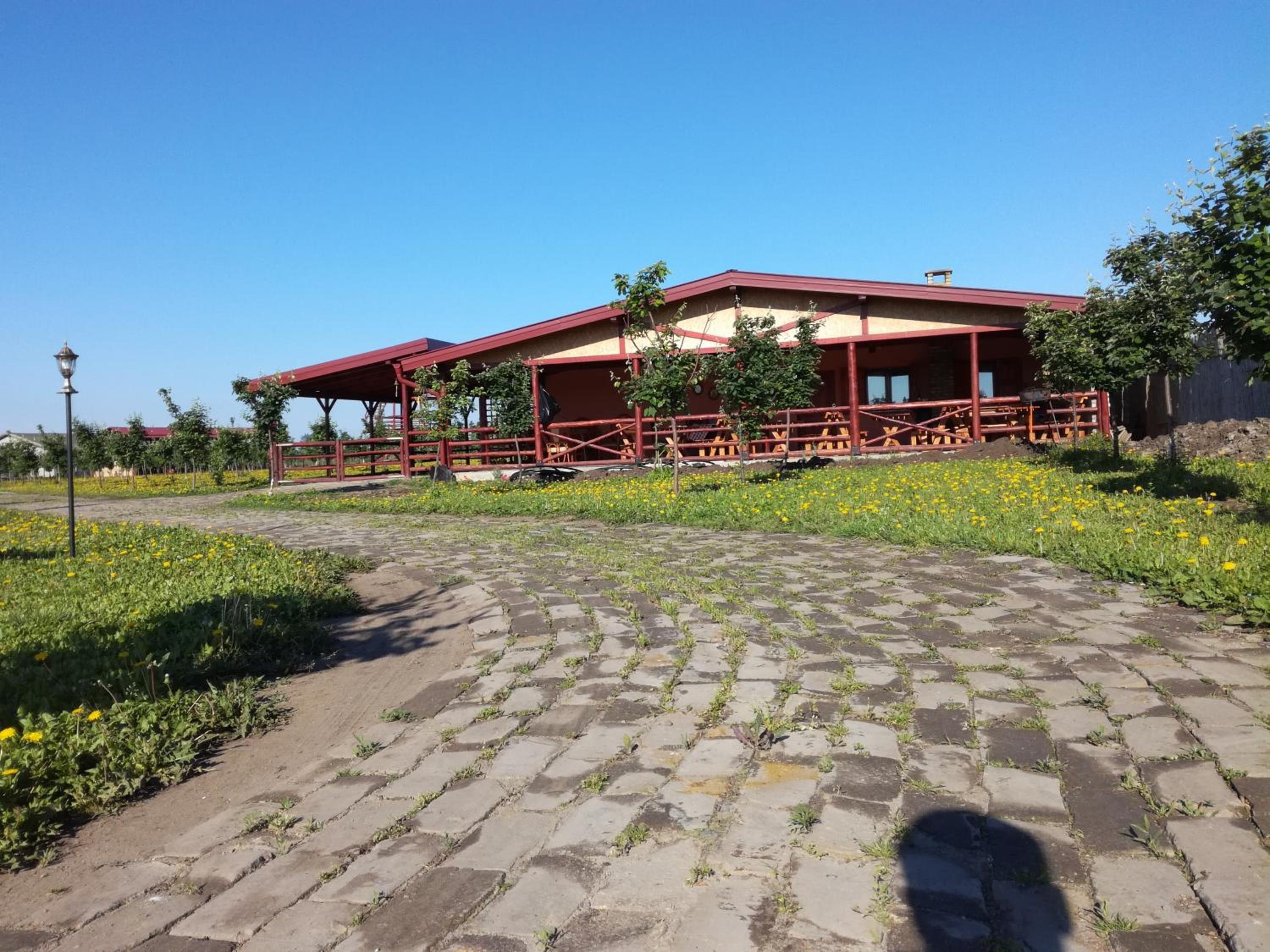 Camp Salaš Farma 47 Čenej