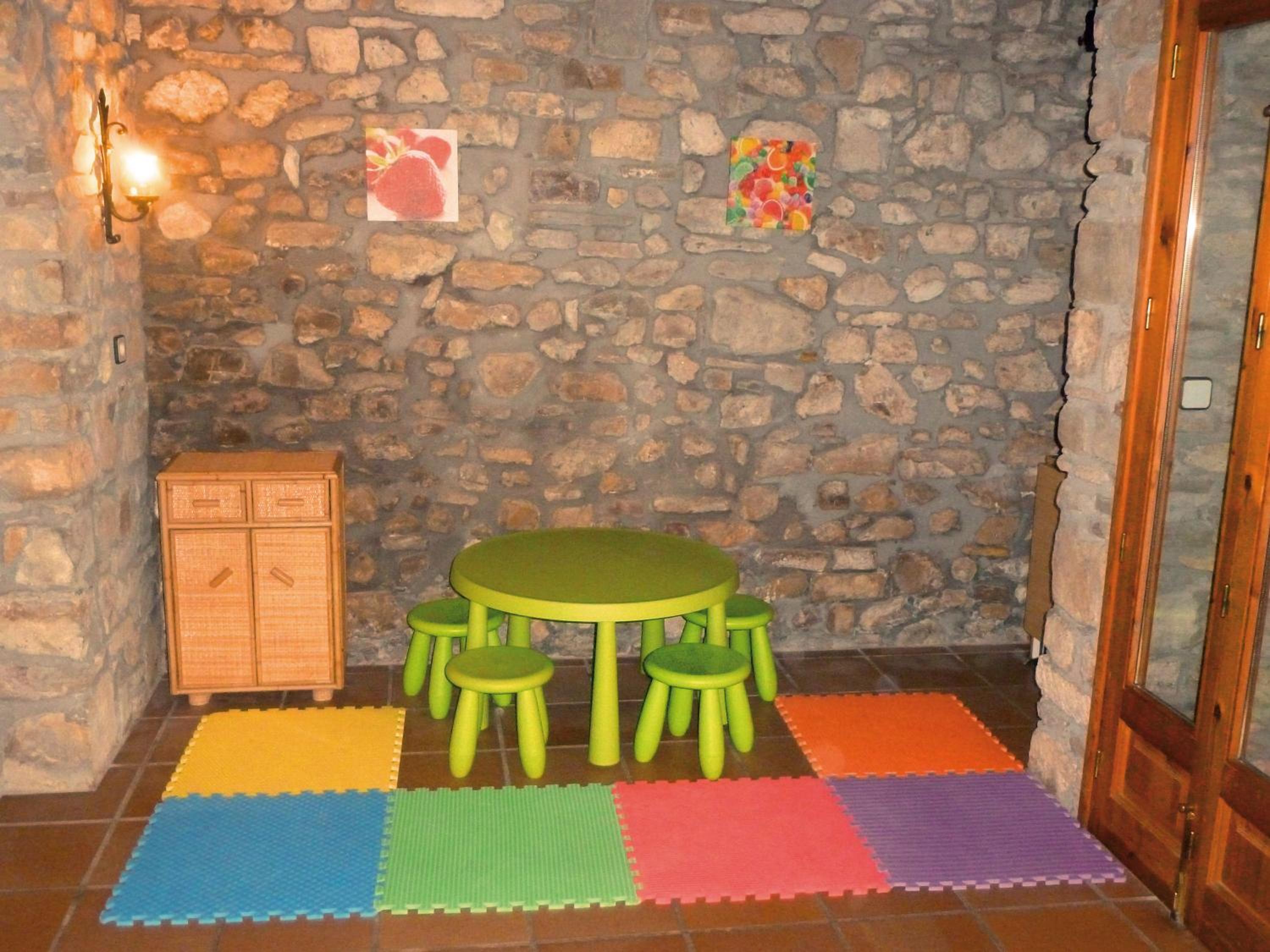 Photo 37