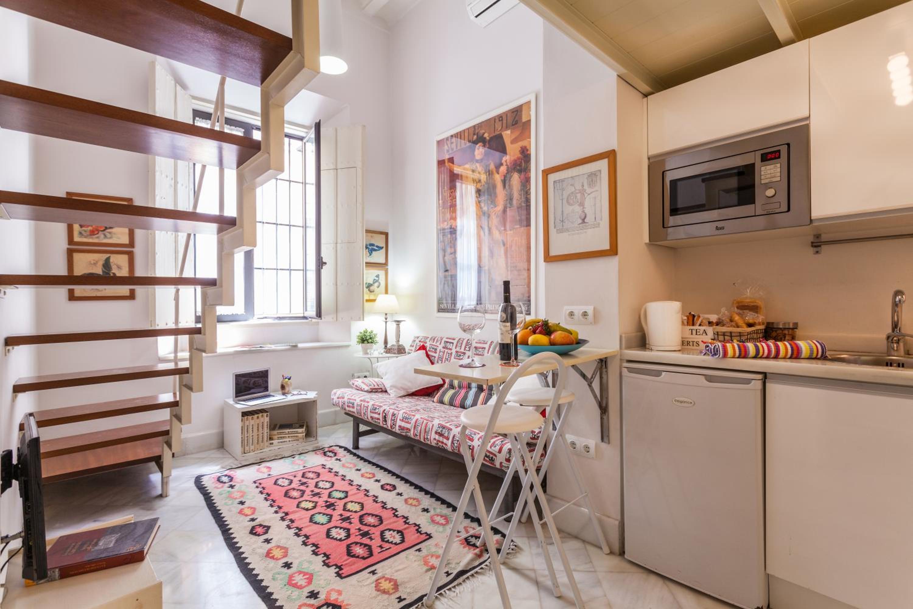 Sevilla Home Center