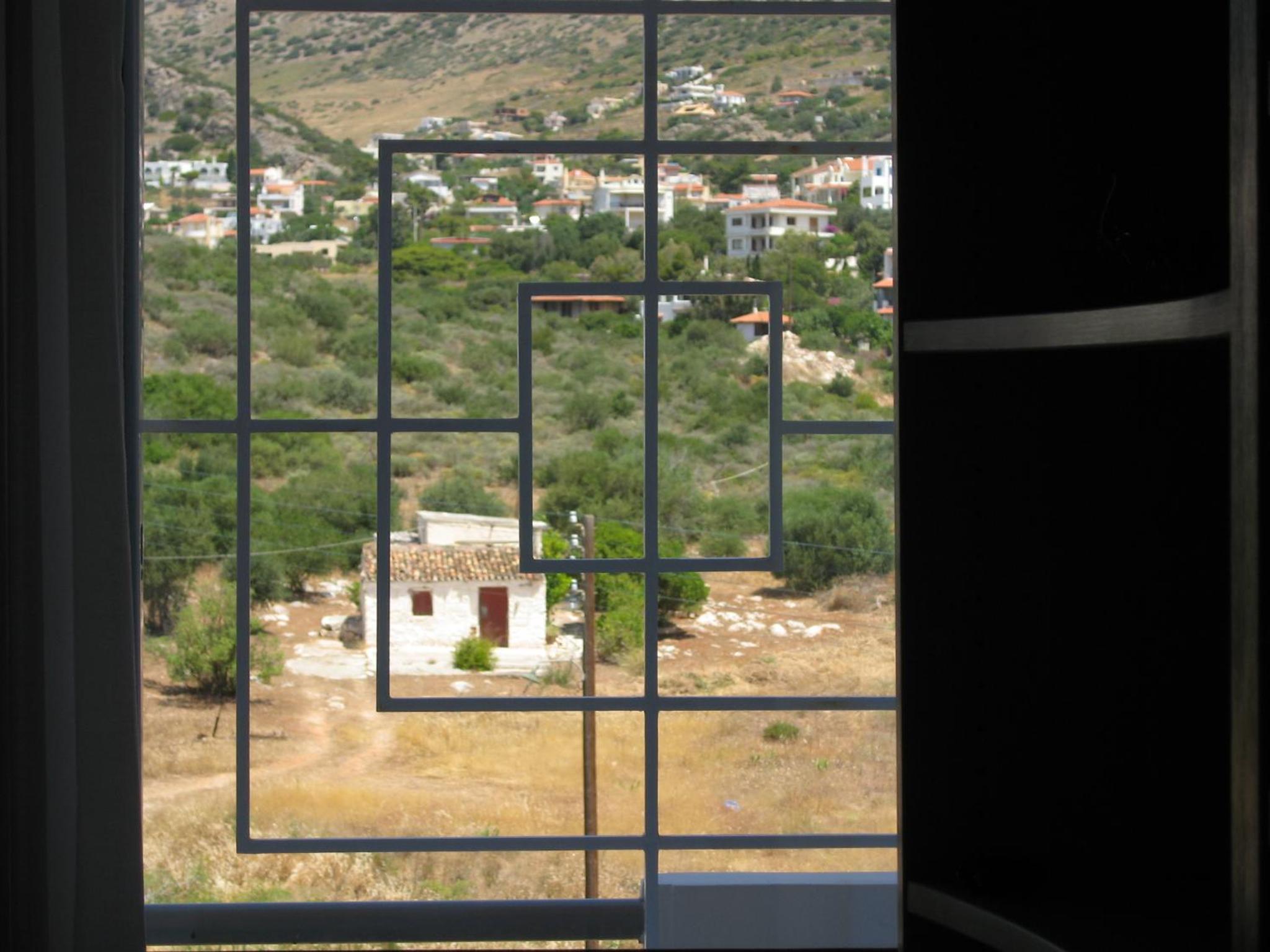 Seaside Modern Apartment - Explore Athens and Beyond