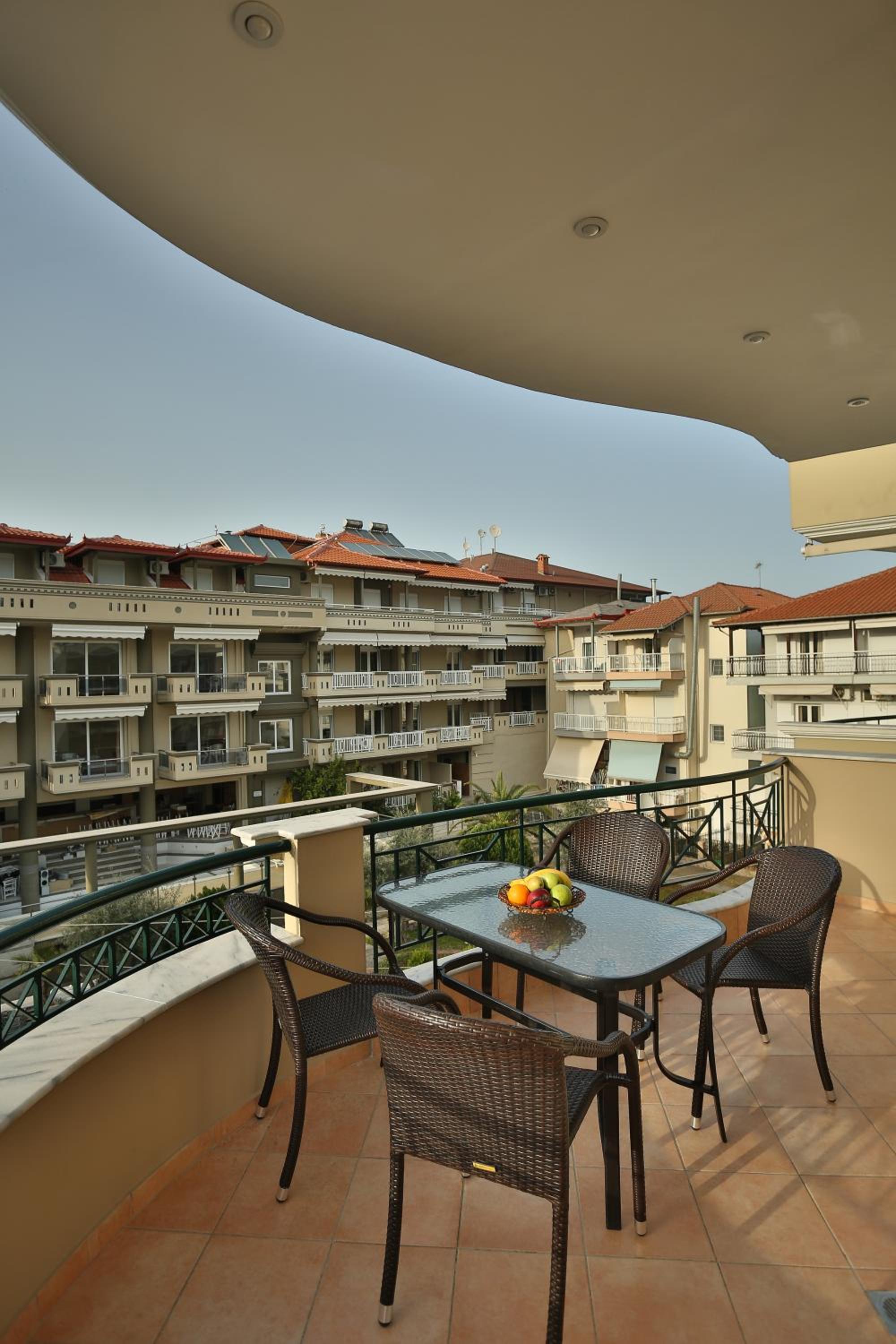 Irida Apartments