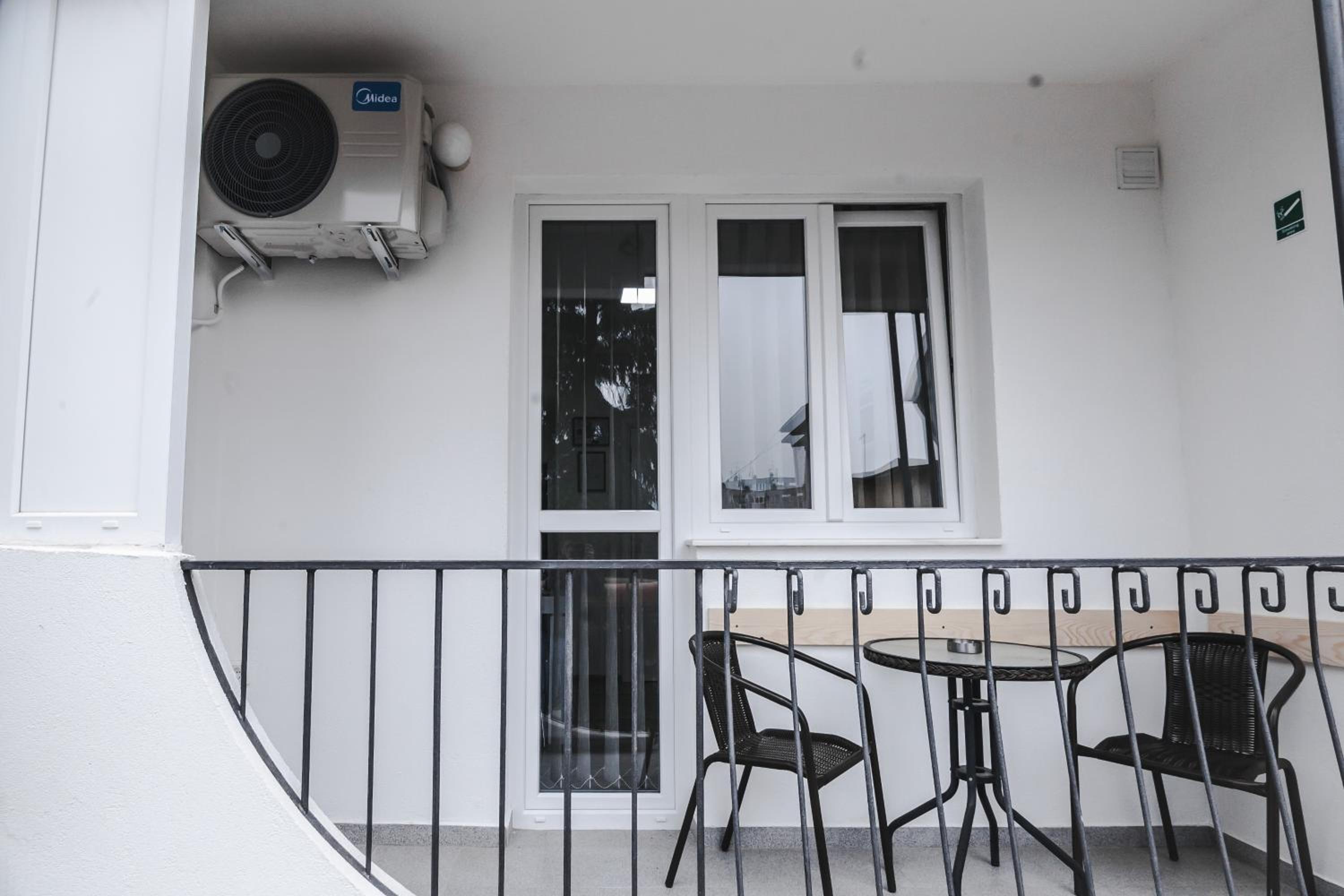 Kristal Apartmani
