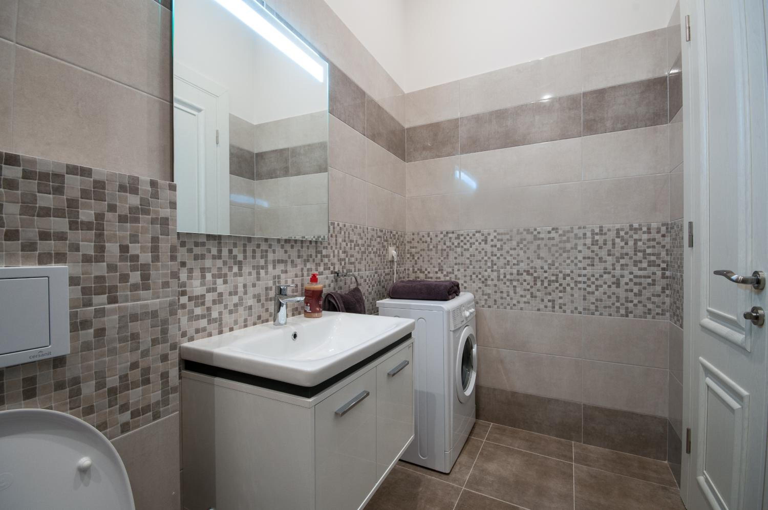 Wonderful flat on city center (Mukachivska 4/11)