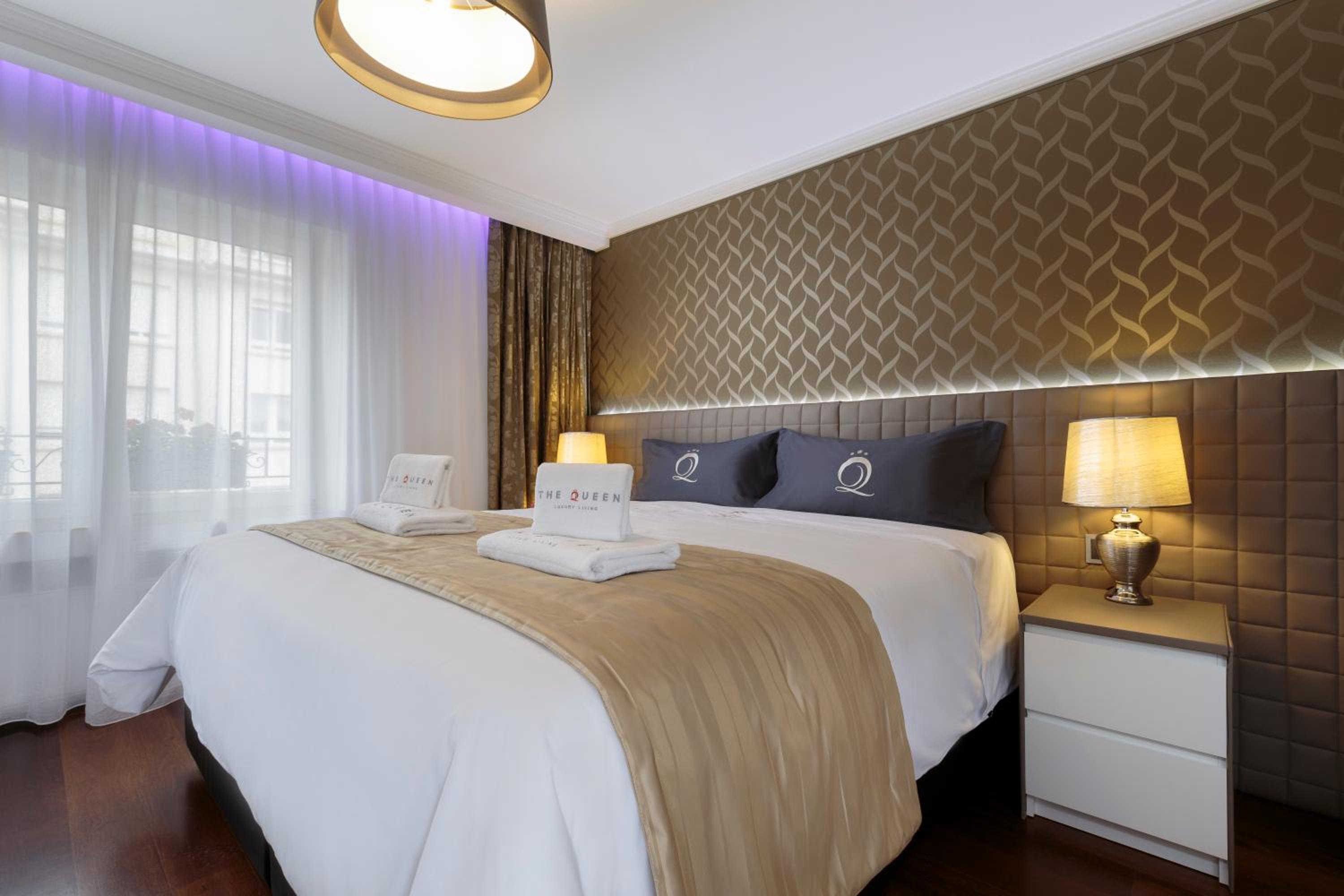 The Queen Luxury Apartments - Villa Vinicia