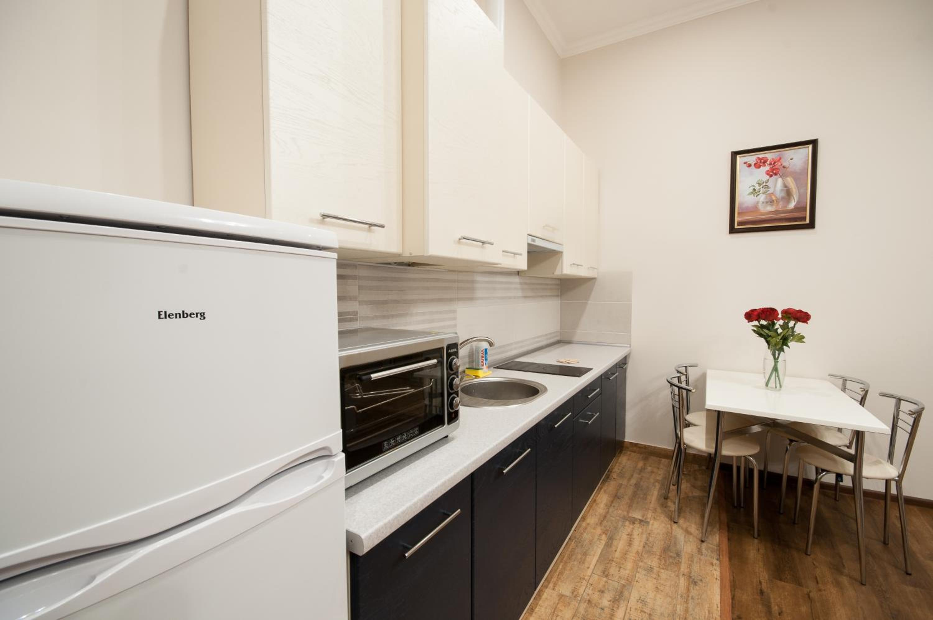 Wonderful flat on city center (Mukachivska 4/14)
