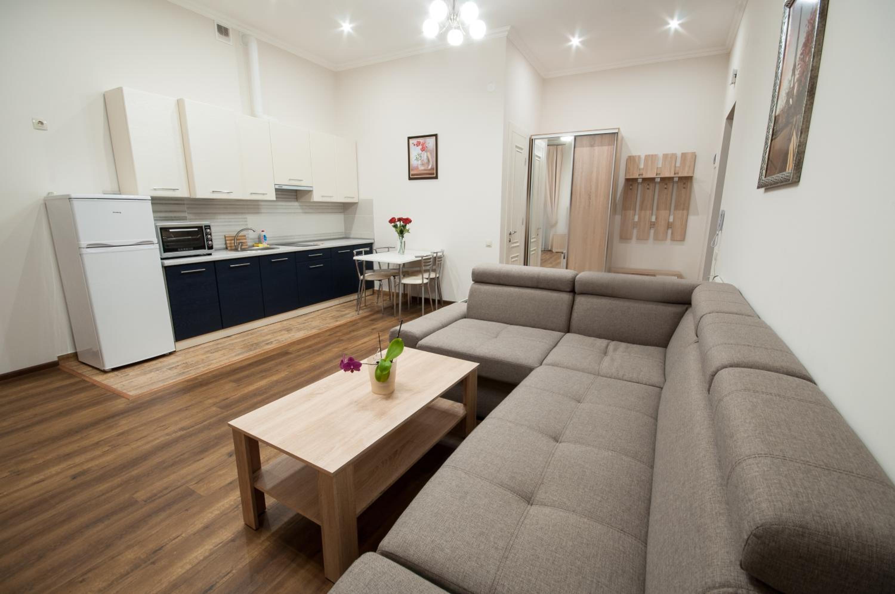Wonderful flat on city center (Mukachivska 4/14)