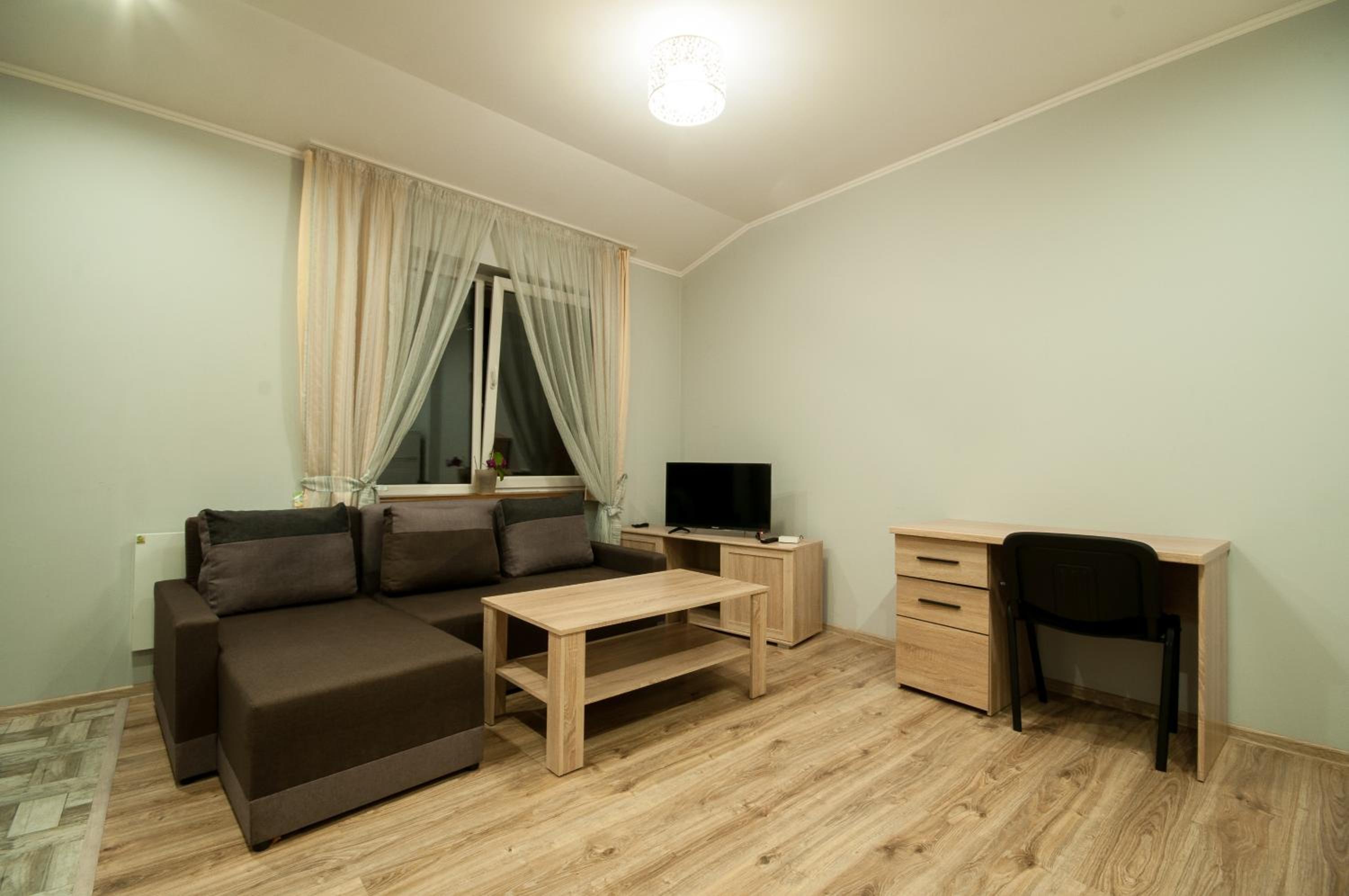 Photo 7