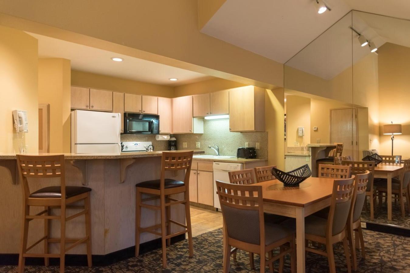 Whispering Woods Resort