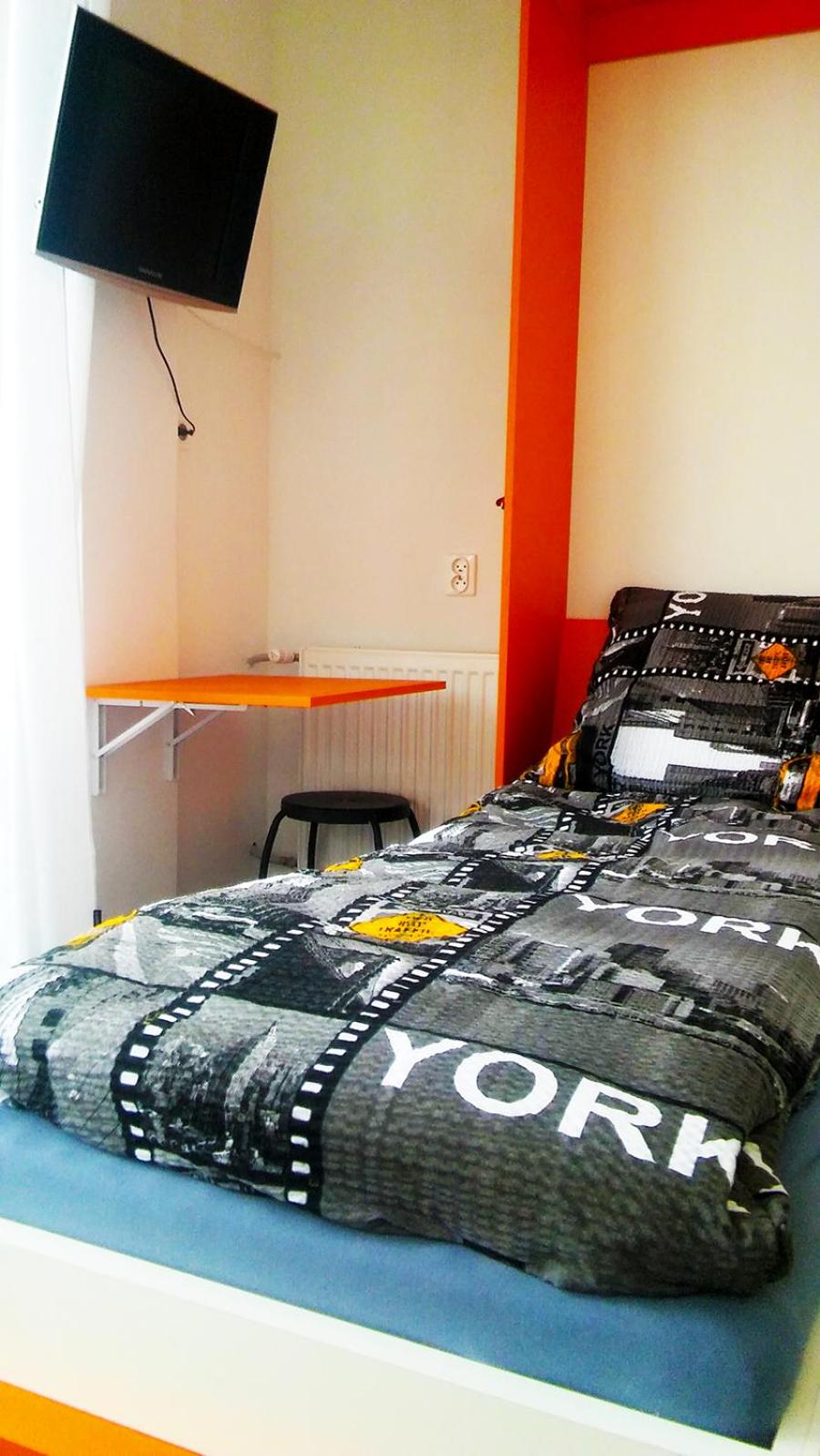 Walk distance to mokotow business park