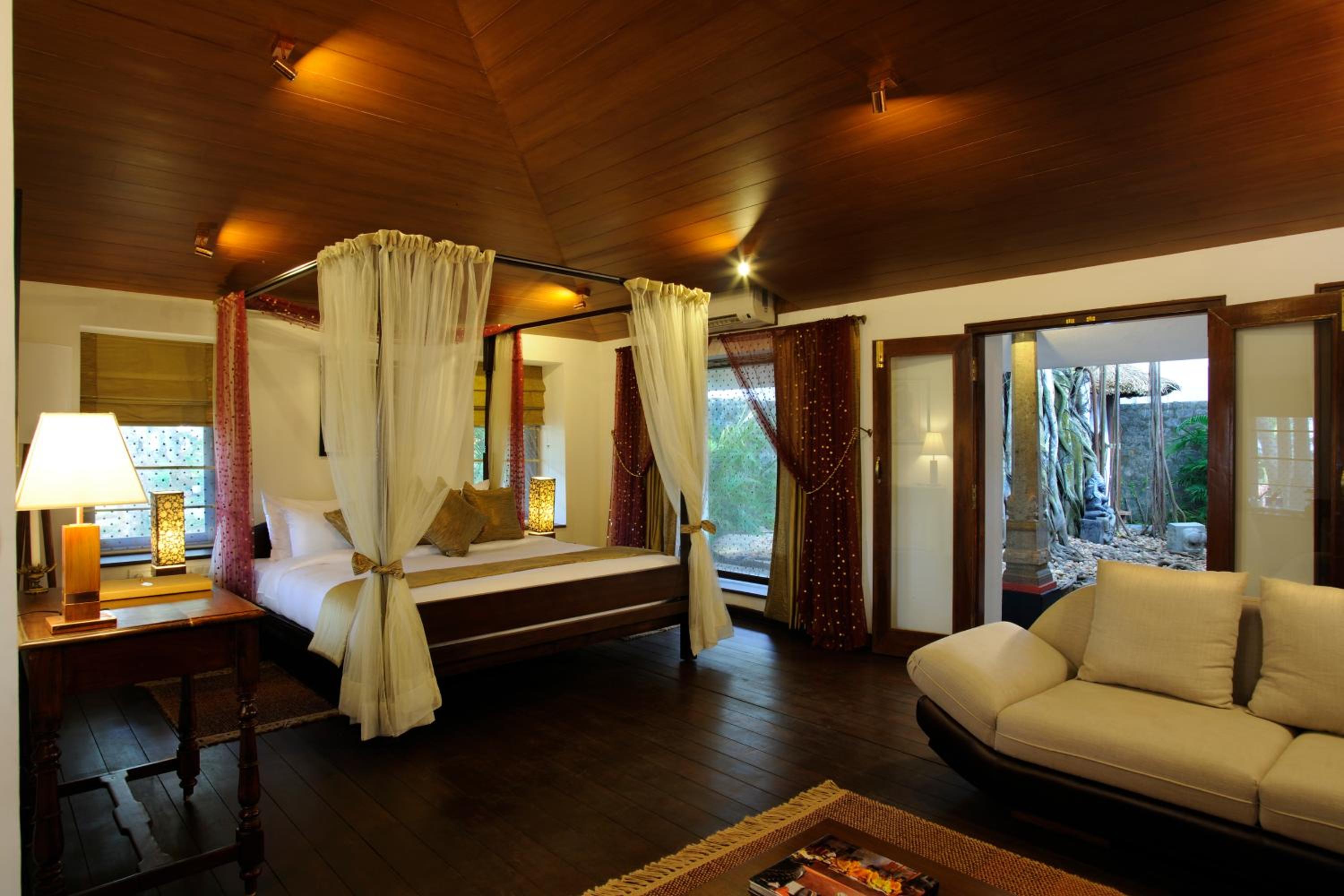 Niraamaya Wellness Retreats, Surya Samudra, Kovalam