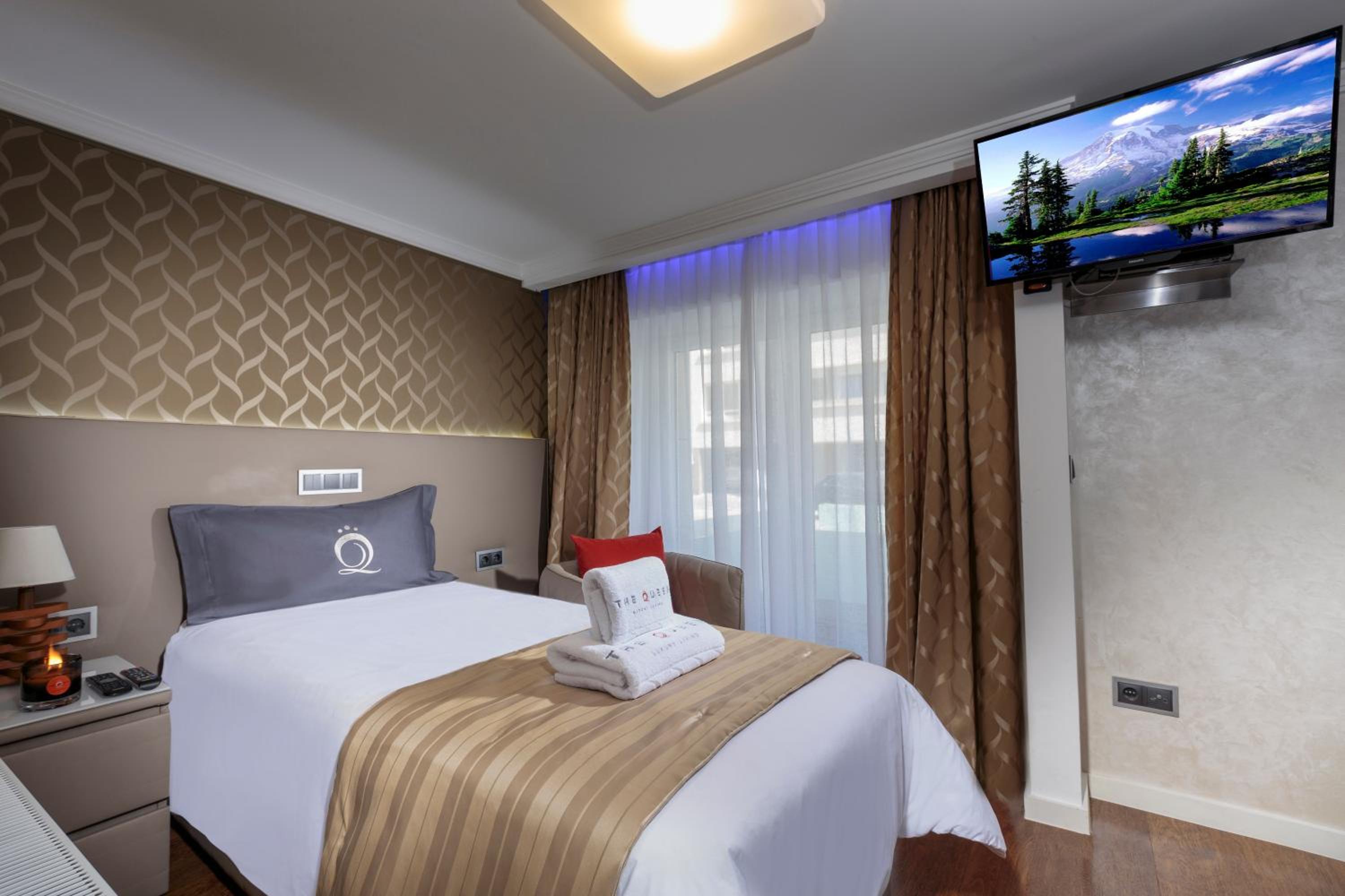 The Queen Luxury Apartments - Villa Vinicia