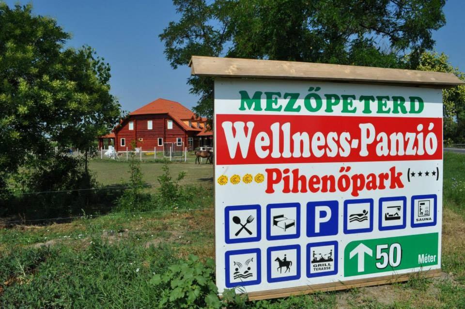 Rönk-wellness Panzió Mezőpeterd