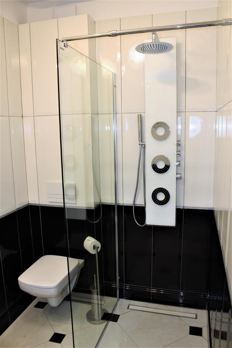 Photo 100