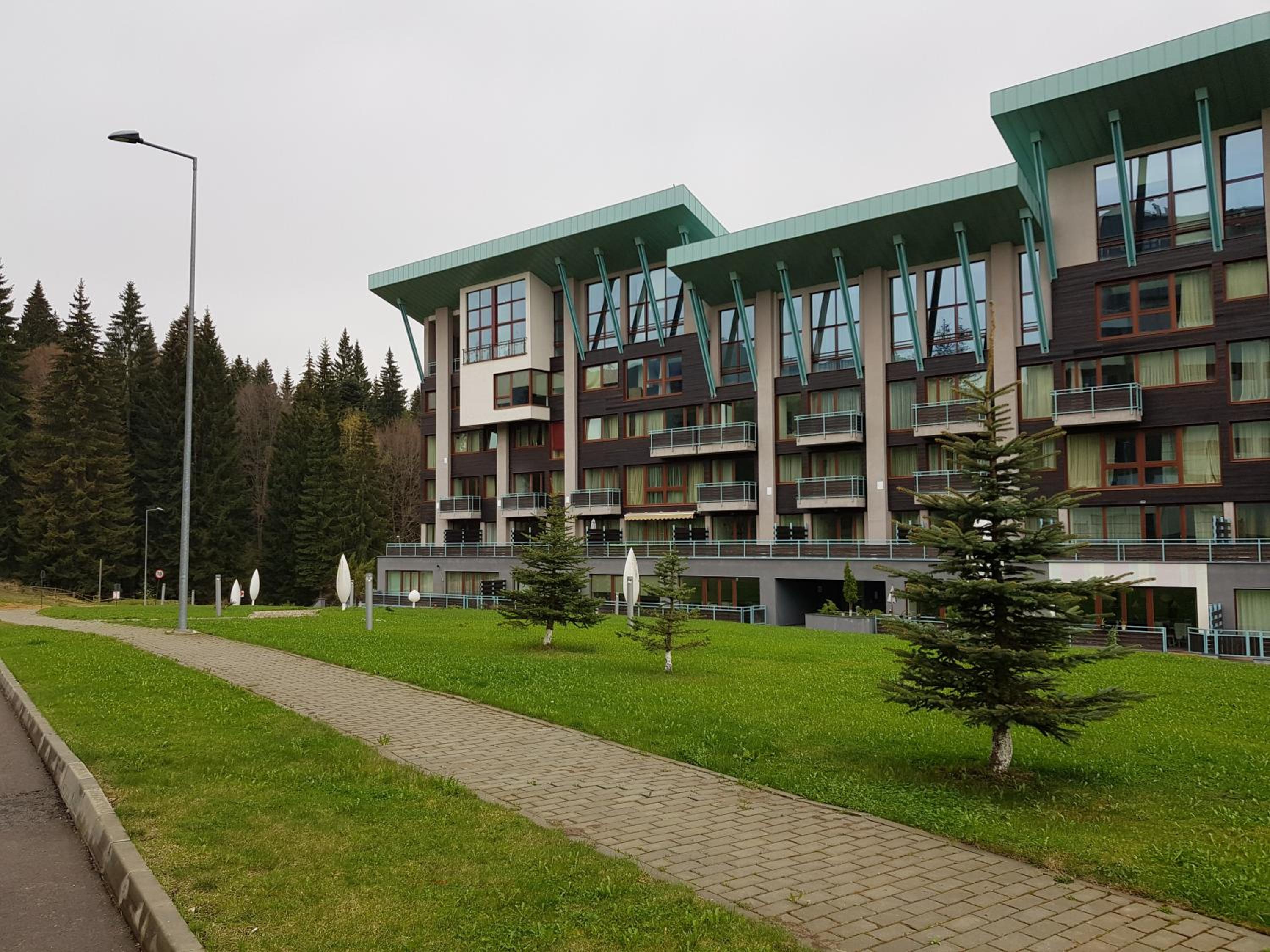 Silver Poiana Brasov Ap 41 view 3