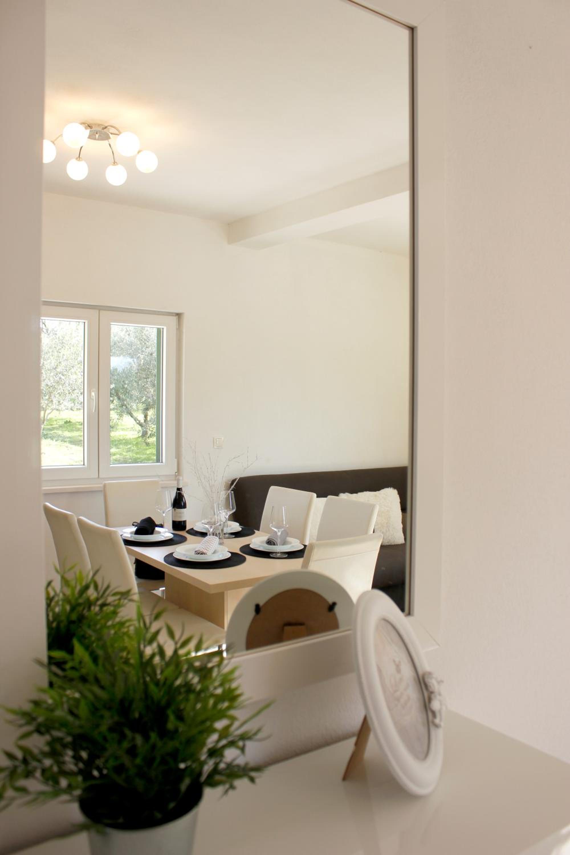 Happy garden house view 5