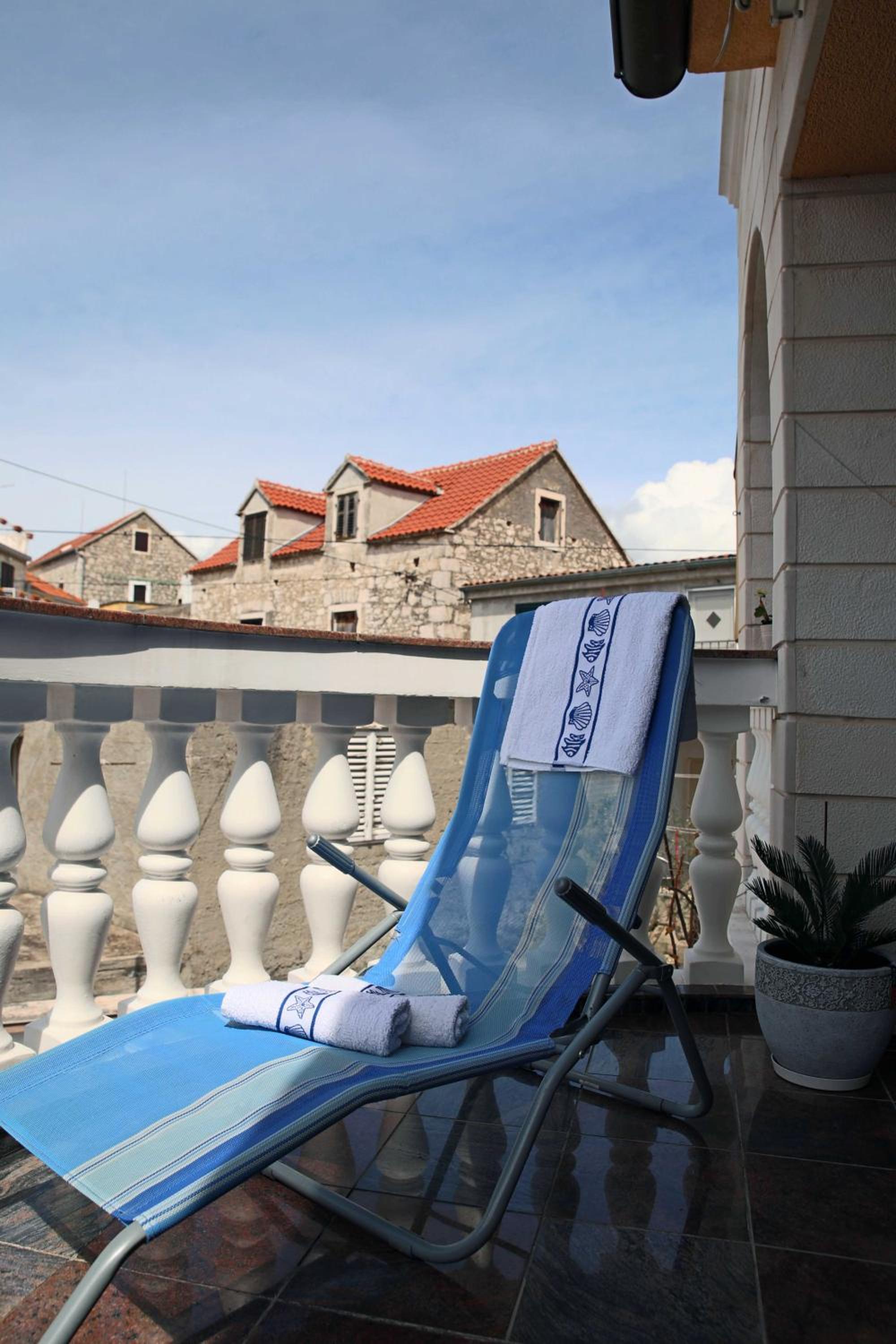 Apartments Visnja