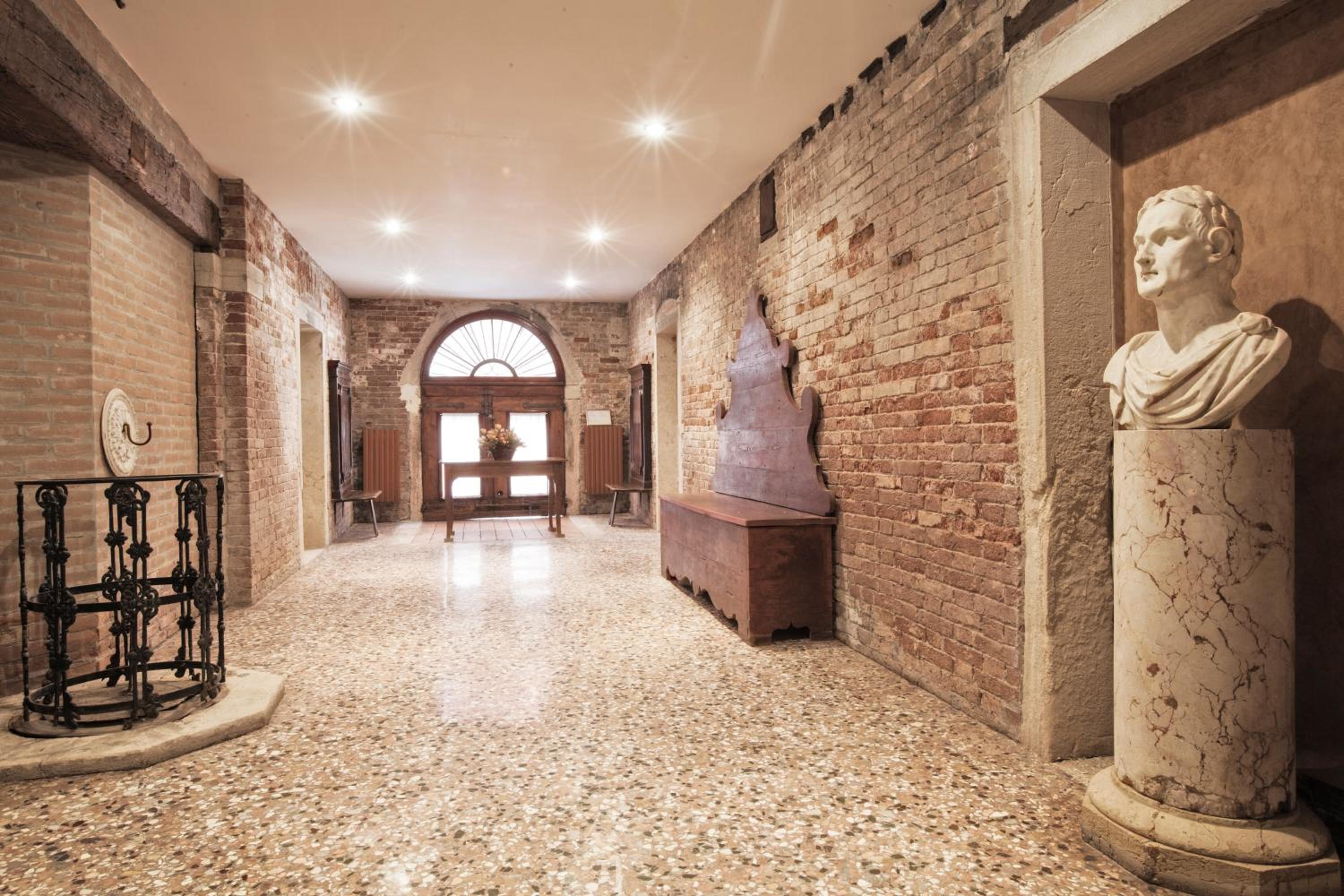 Palazzetto San Lio, Rialto