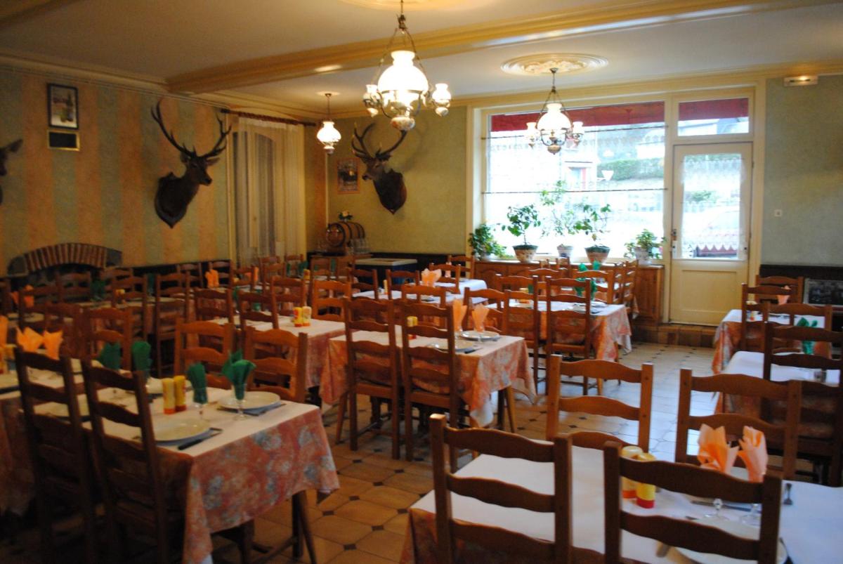 restaurant
