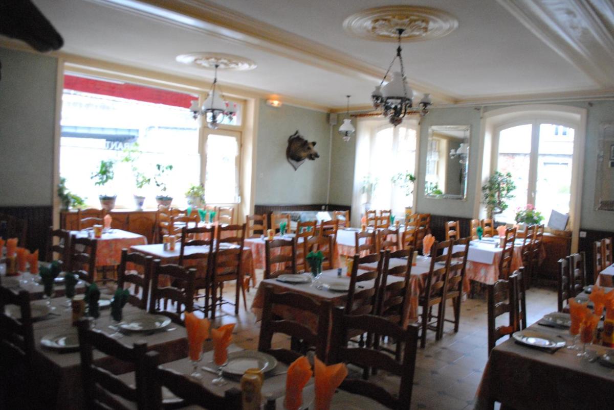 restaurant
