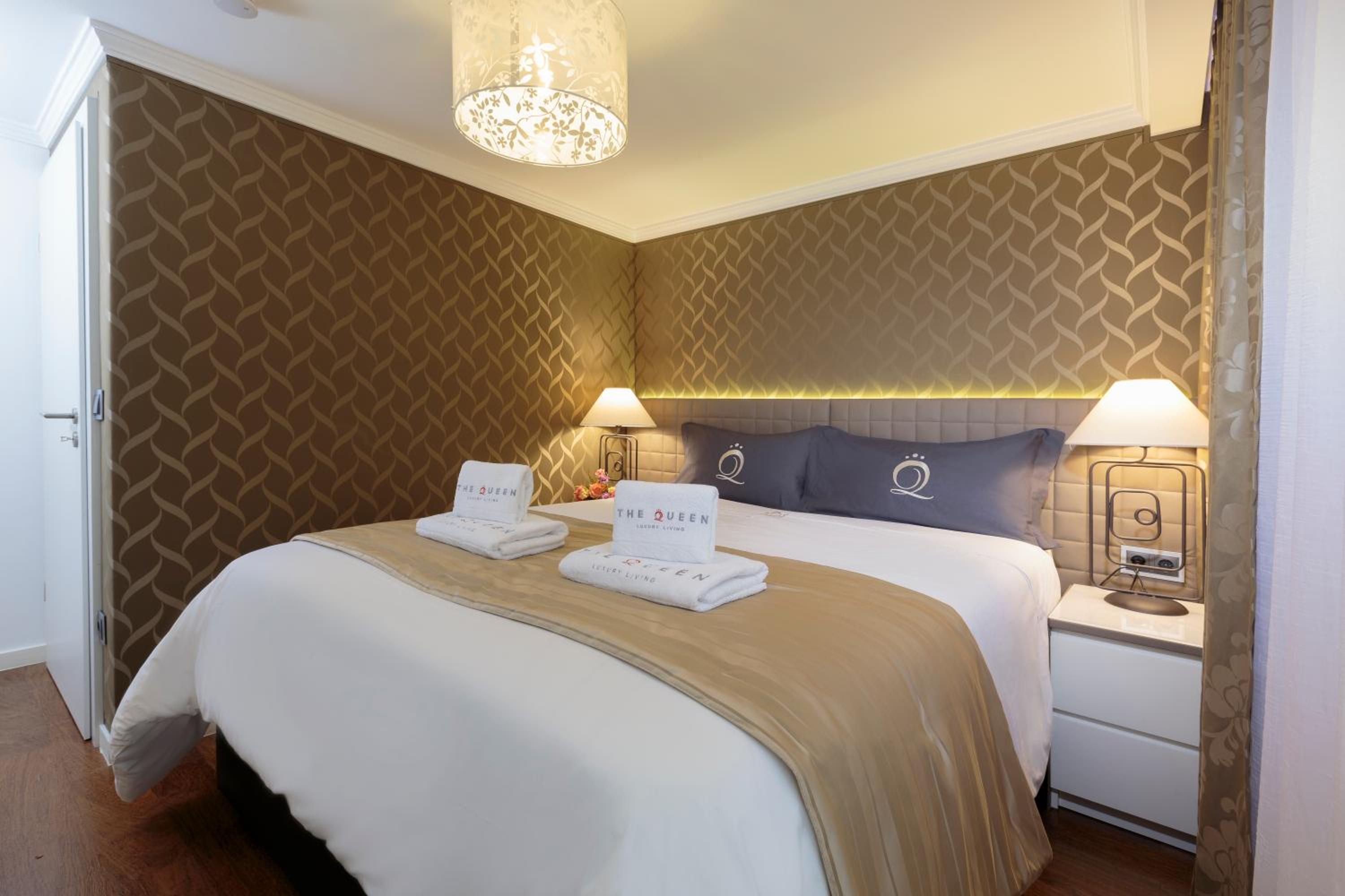 The Queen Luxury Apartments - Villa Vinicia