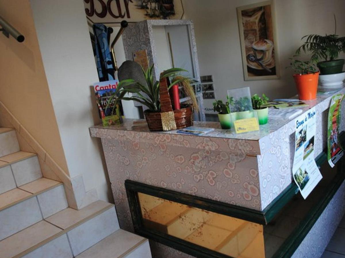 hotel reception