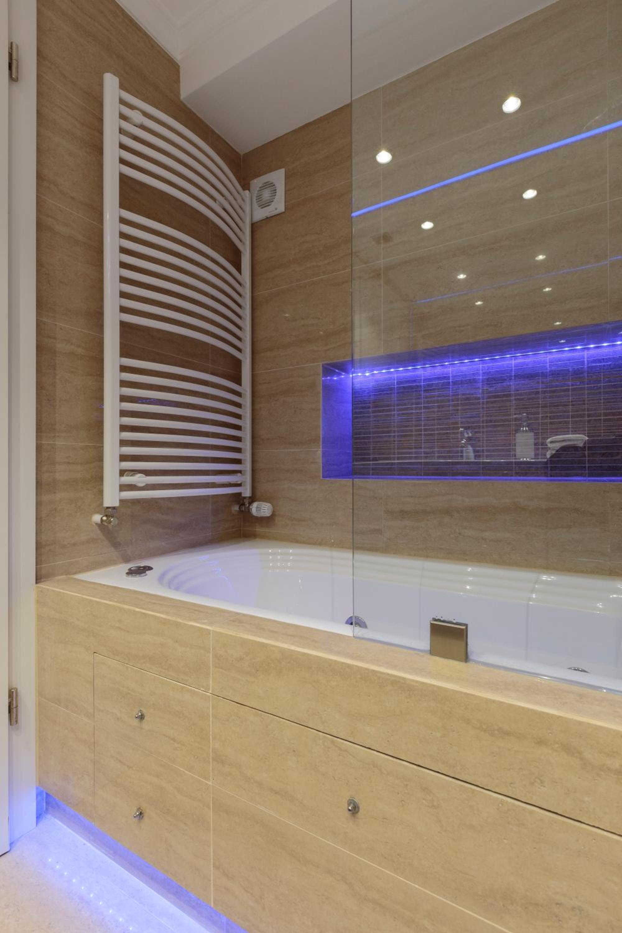 The Queen Luxury Apartments - Villa Vinicia