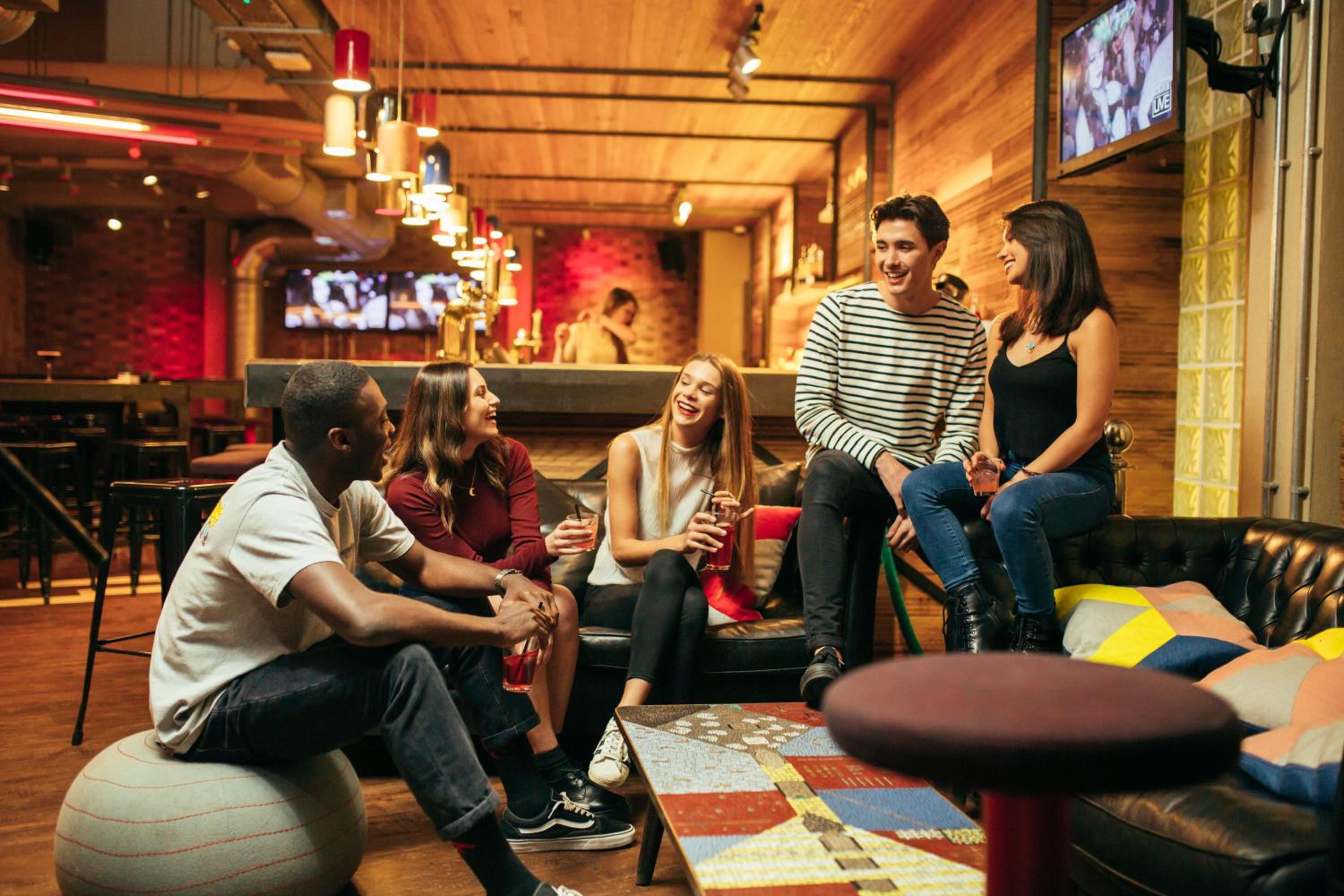 lounge