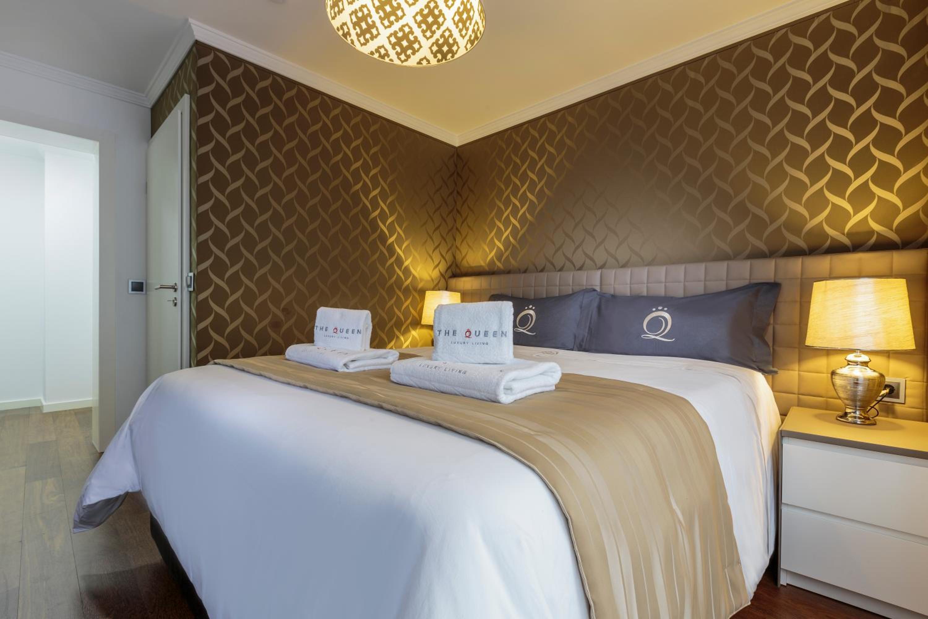The Queen Luxury Apartments - Villa Vinicia