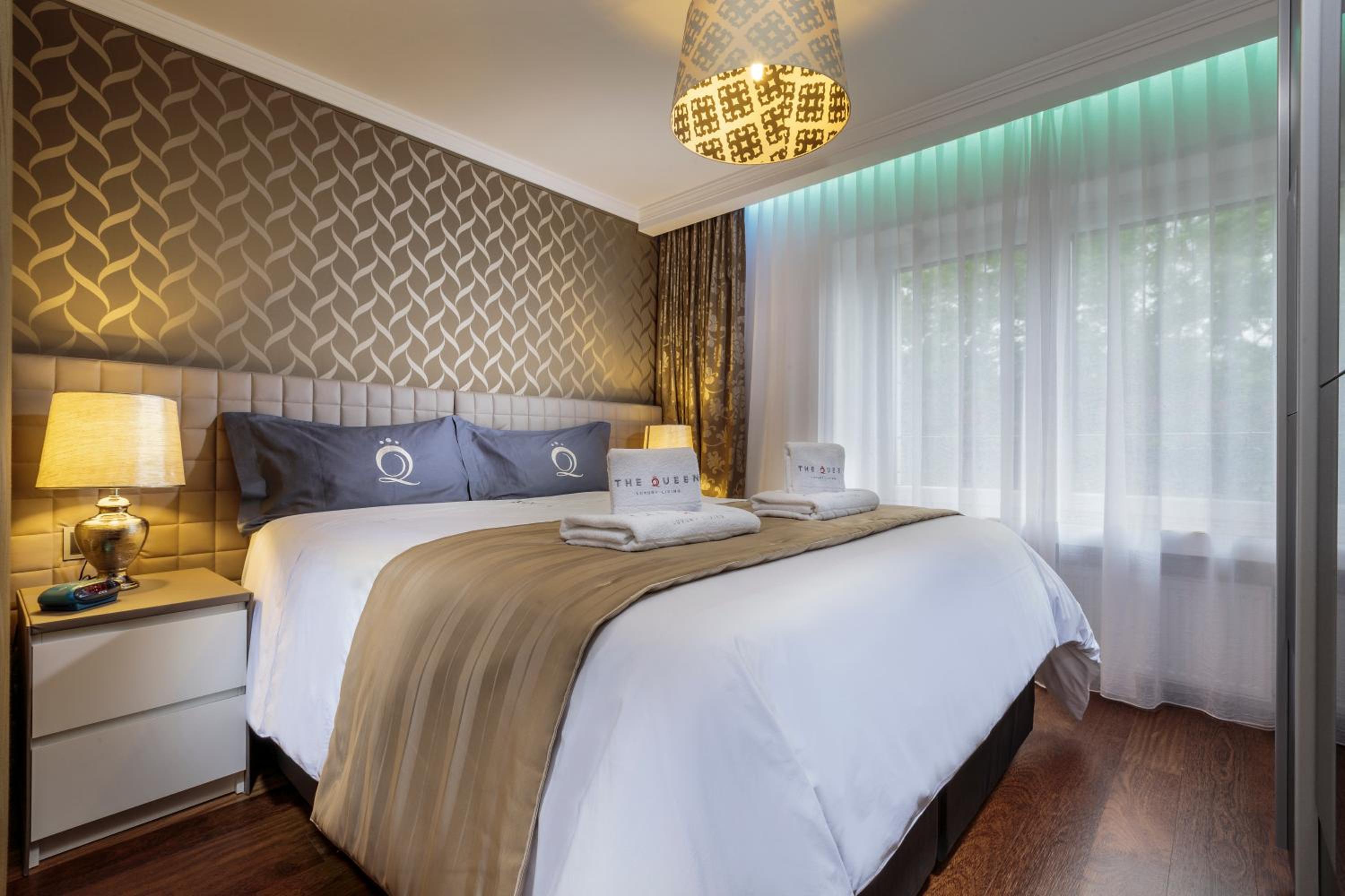 The Queen Luxury Apartments - Villa Vinicia