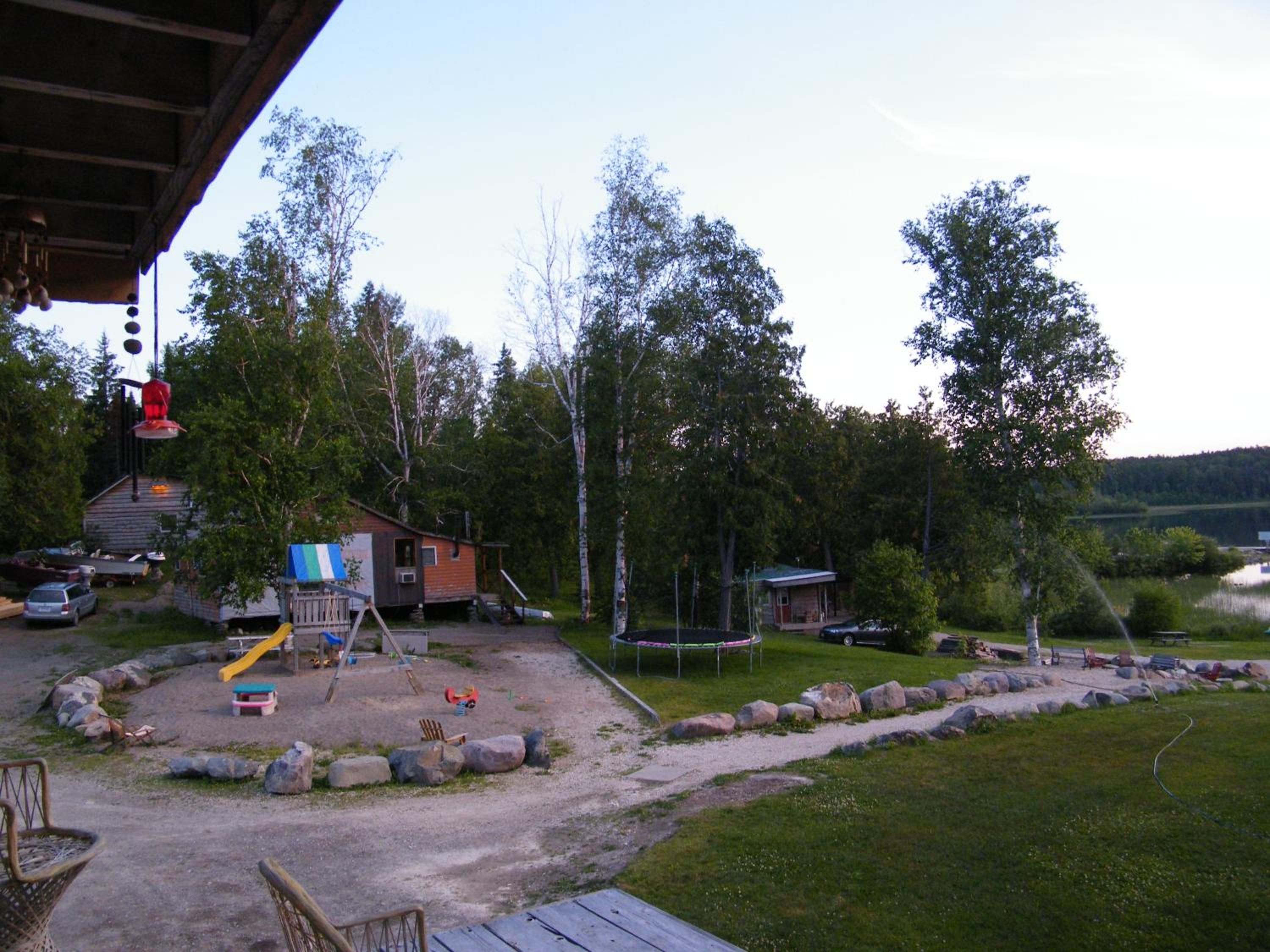 Mowat Landing Cottages