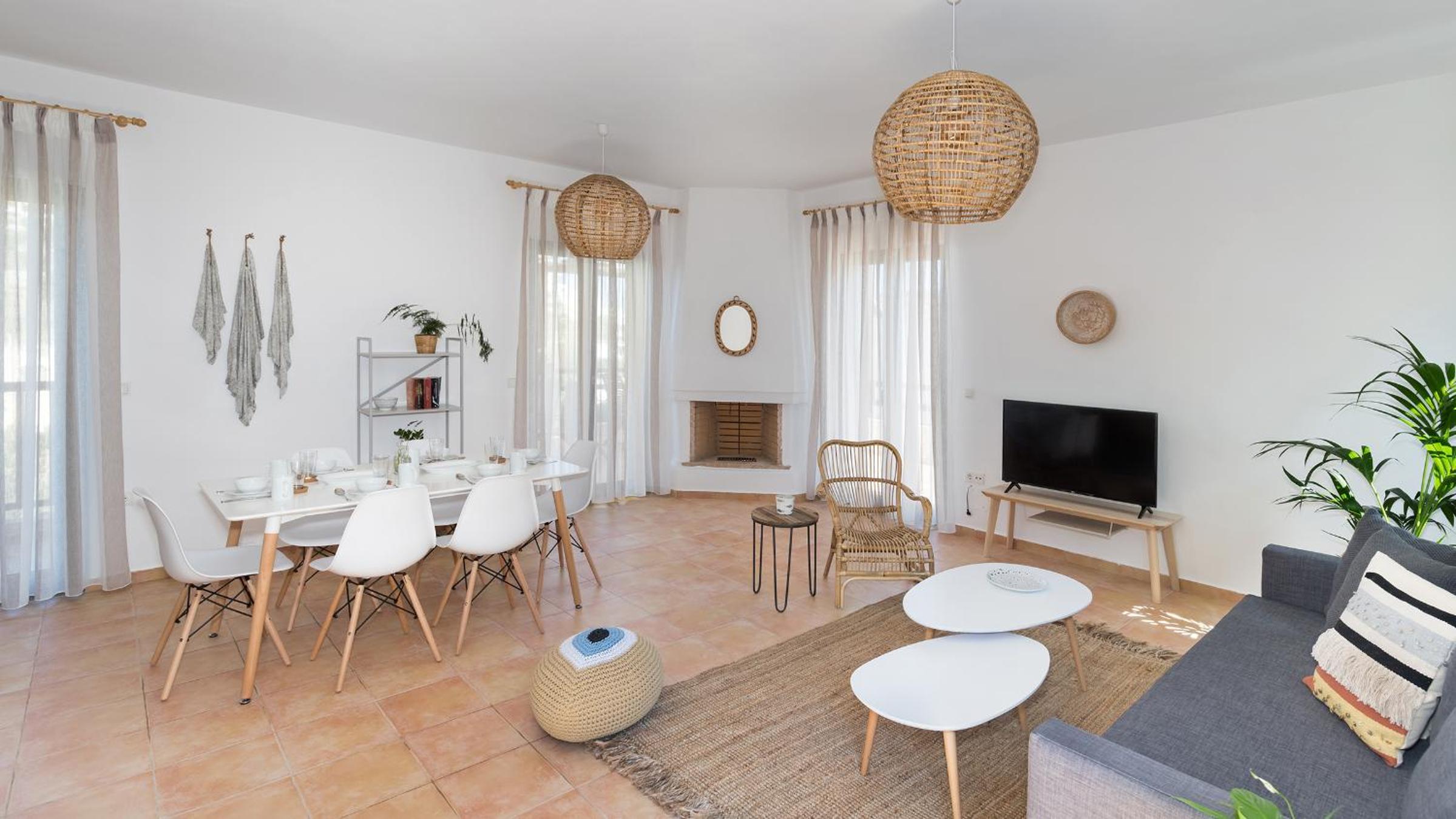 Syra Suites