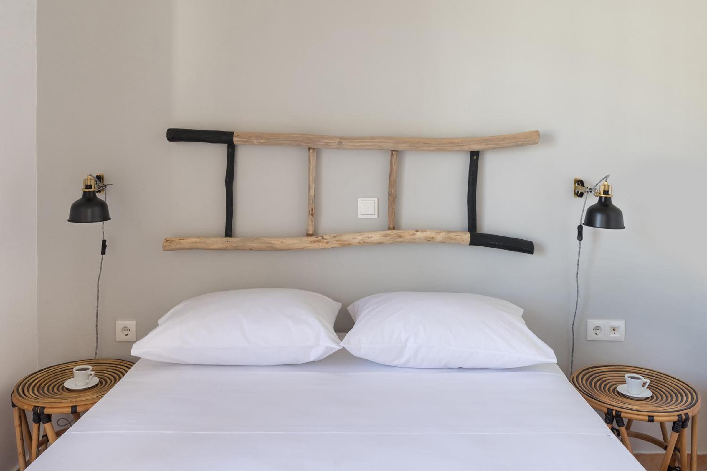 Syra Suites