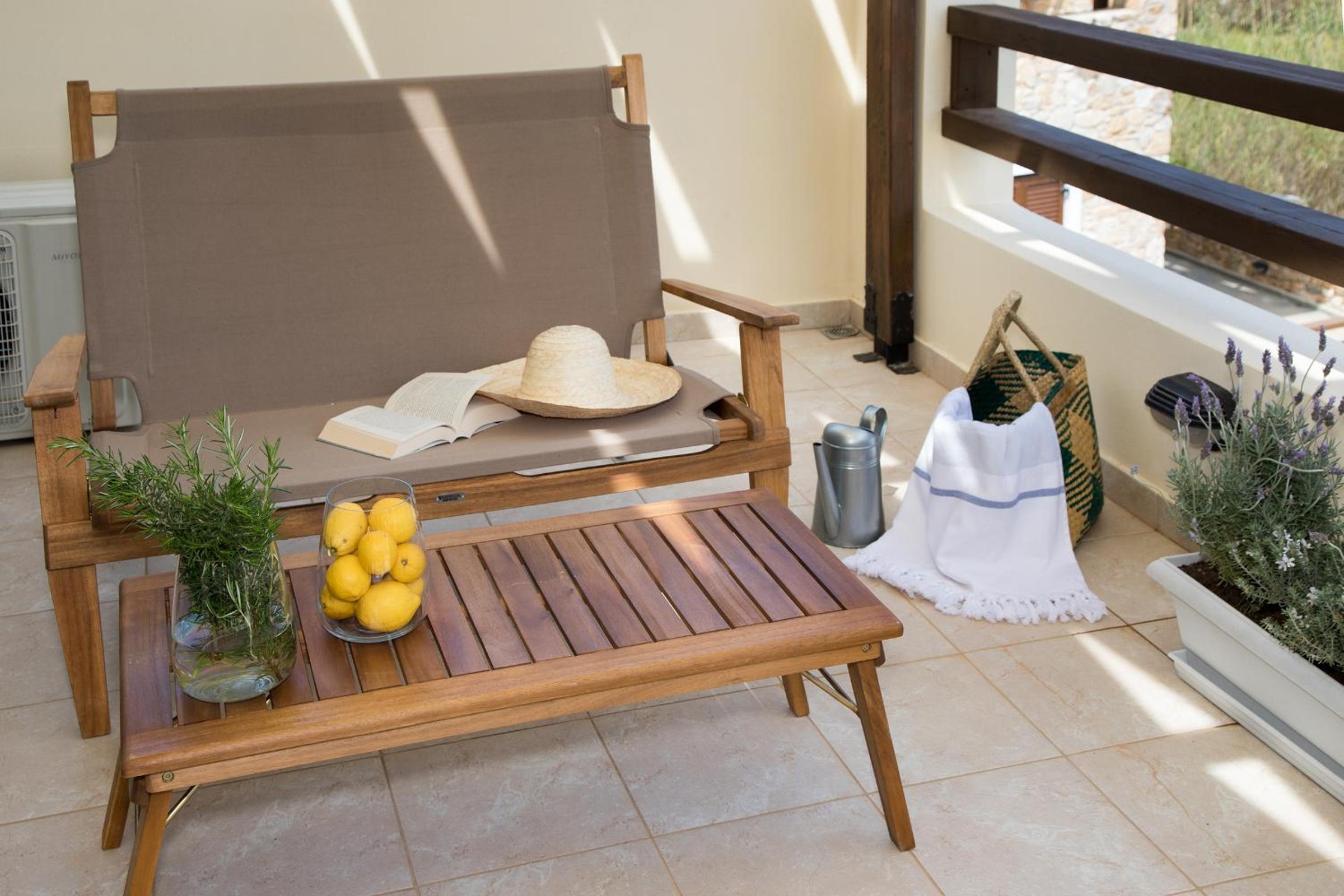 Syra Suites